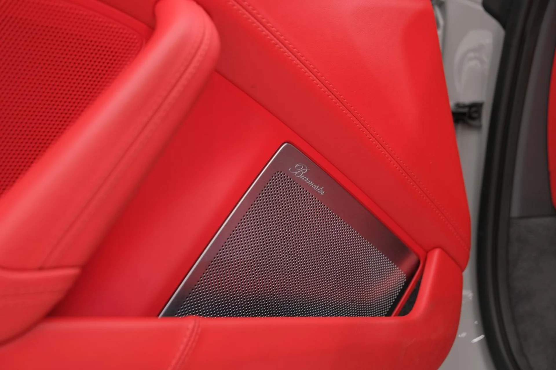 mph042_3023190817_c4ac07df03a0ab7282ccb478c8b3dc43_08306b94ec