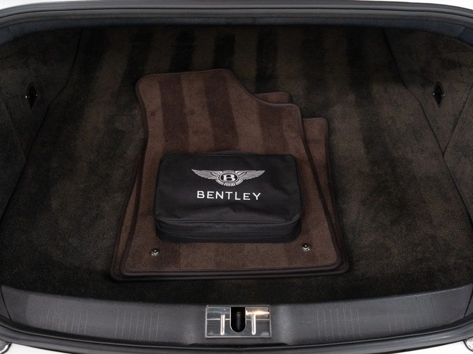 mph042_3026239287_6431de8da1518420aaf753f665efc1b2_a5f8e376a5