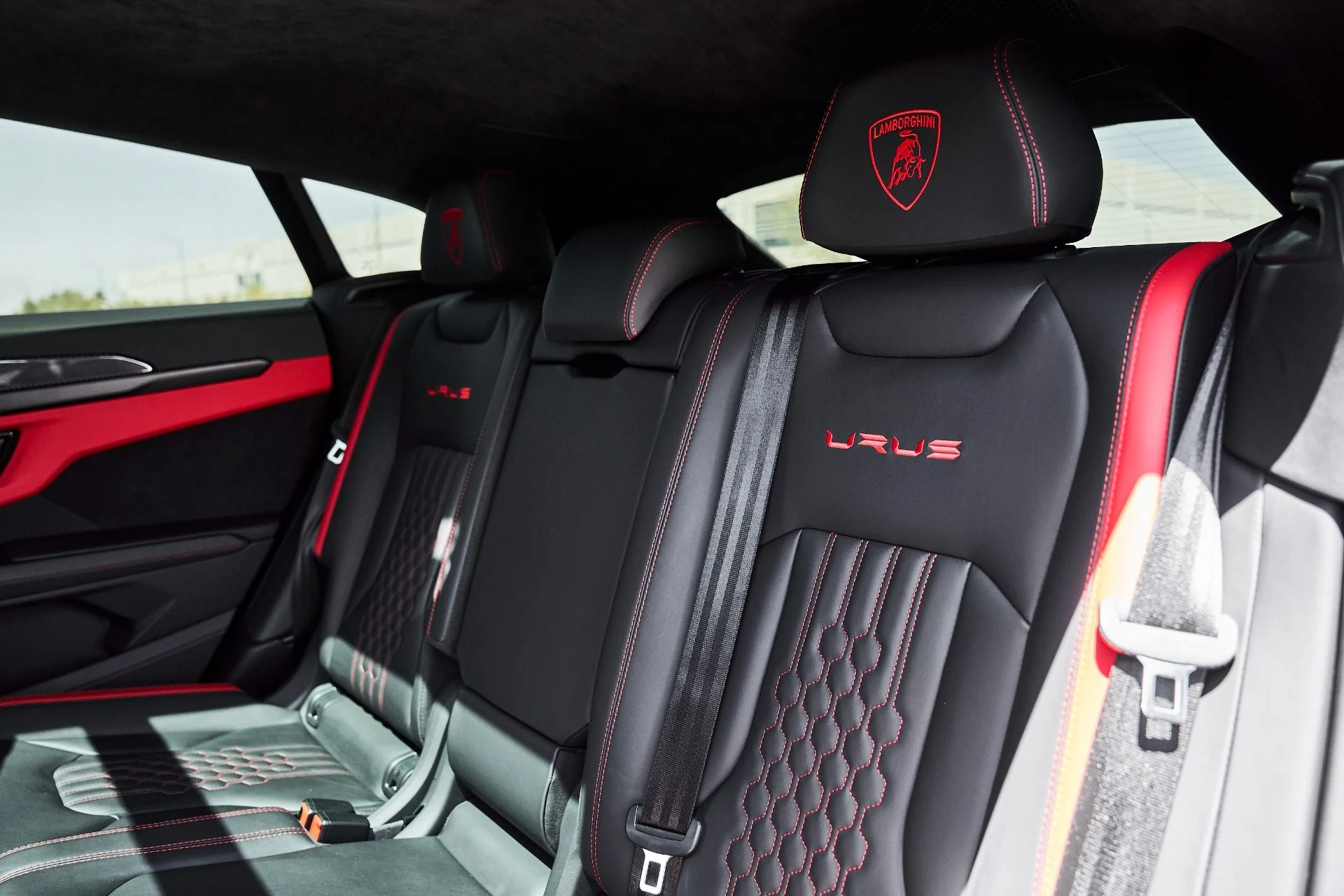 mph042_3030340683_Used_2023_Lamborghini_Urus_S_1781228816_42e065b2dd