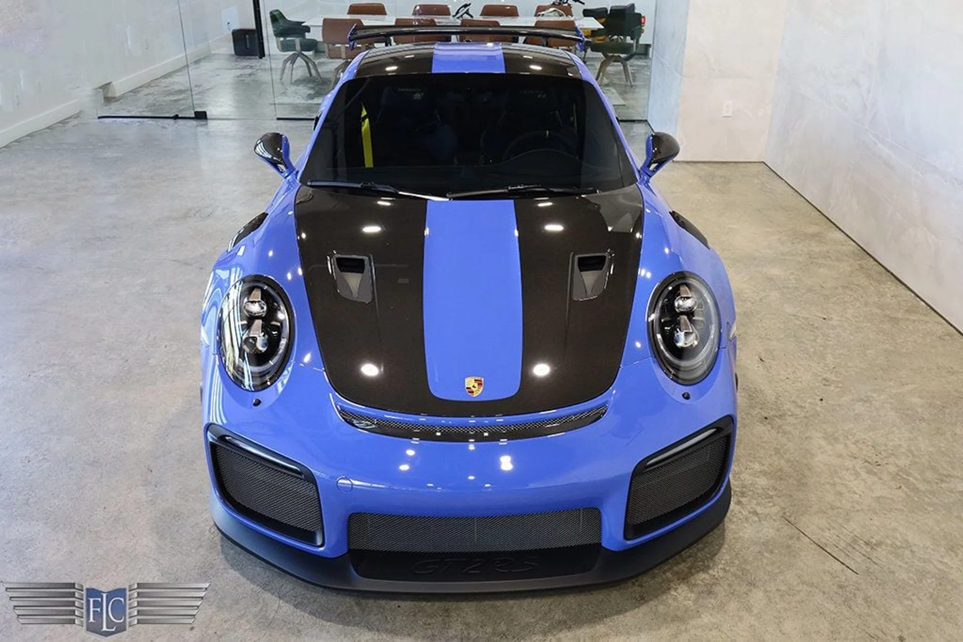 mph042_3039885278_used_2018_porsche_911_gt2rsweissach_9689_22919287_43_1024_7e49292260