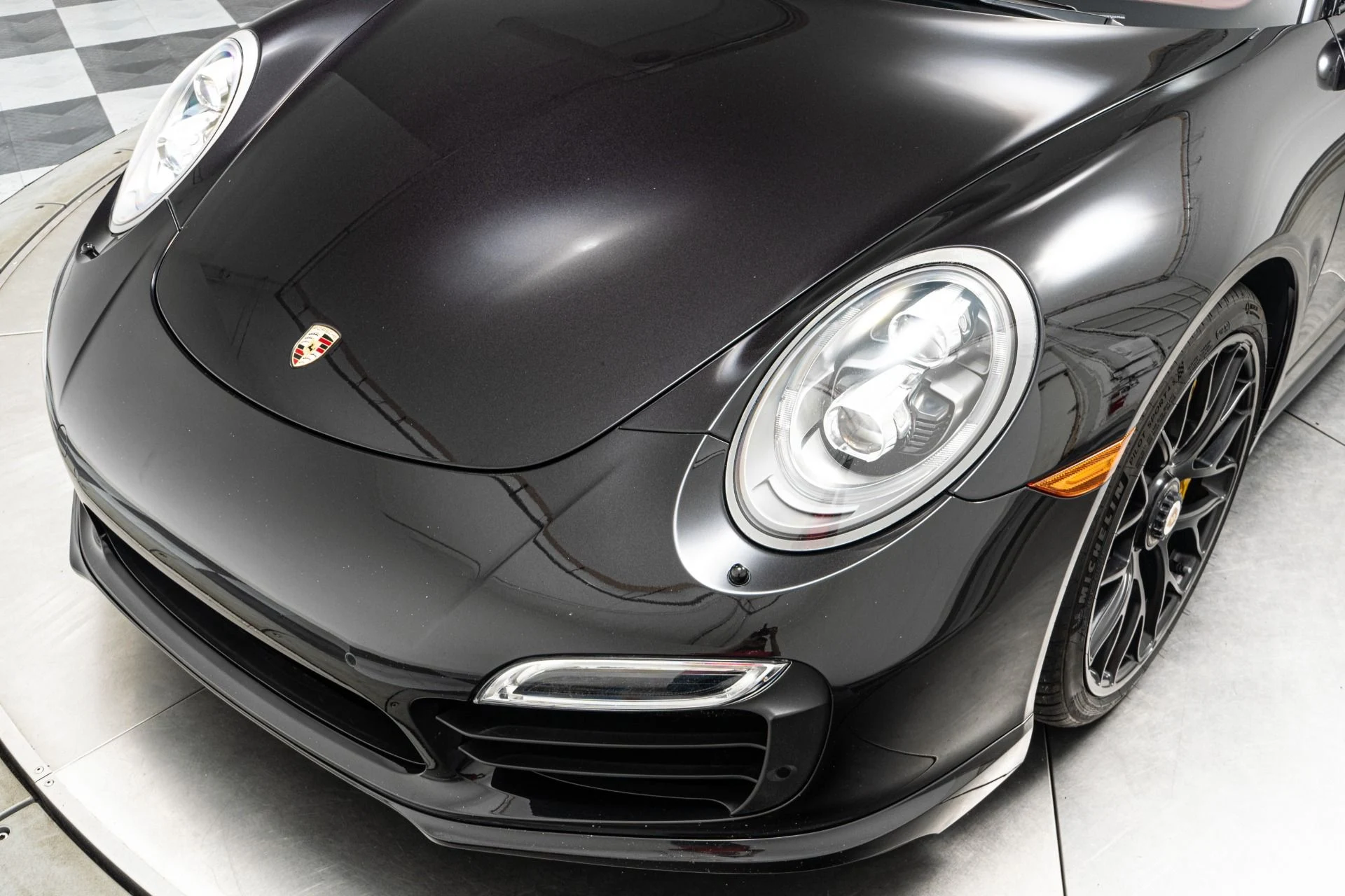 mph042_3046179593_Used_2014_Porsche_911_Turbo_S_560_Horsepower_Natural_Leather_Heated_and_Ventilated_Seats_1776370502_412ba1b454