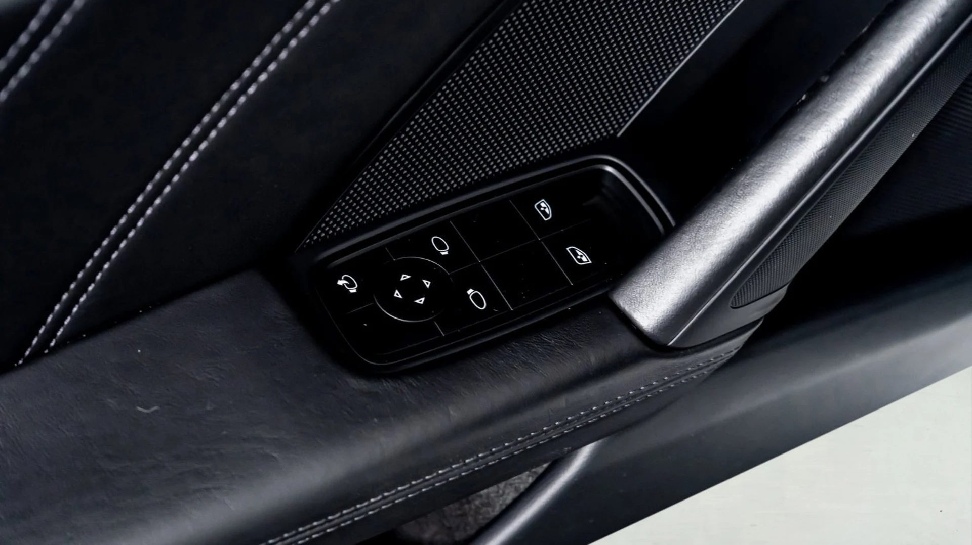 mph042_3059070158_content_homenetiol_com_2000017_2275072_0x0_dffe453c04174d269d18cad241af19e0_e42aee7982