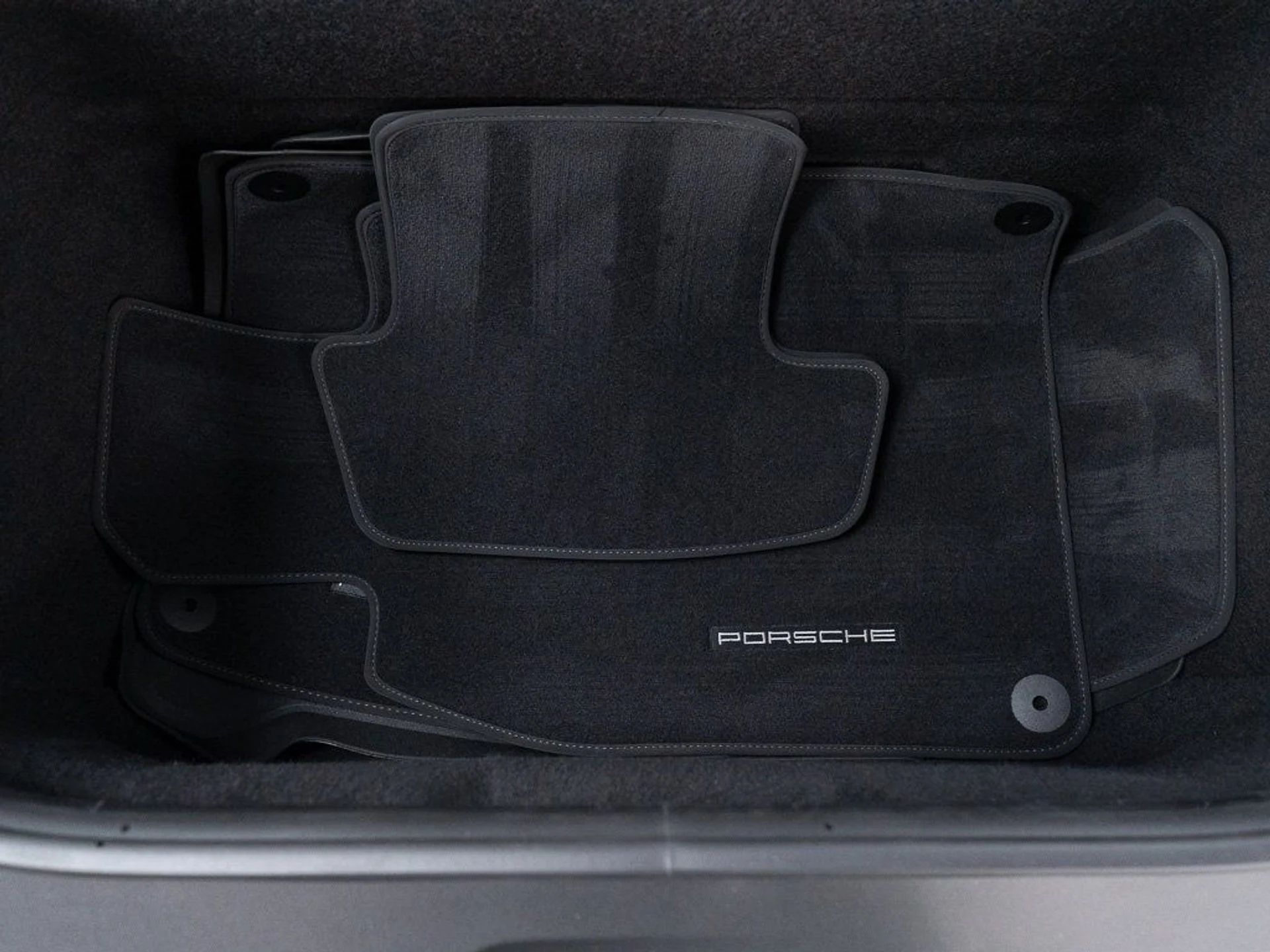 mph042_3063836927_0369ae642984ce7a0c450f64909d83bb_cba6956a04