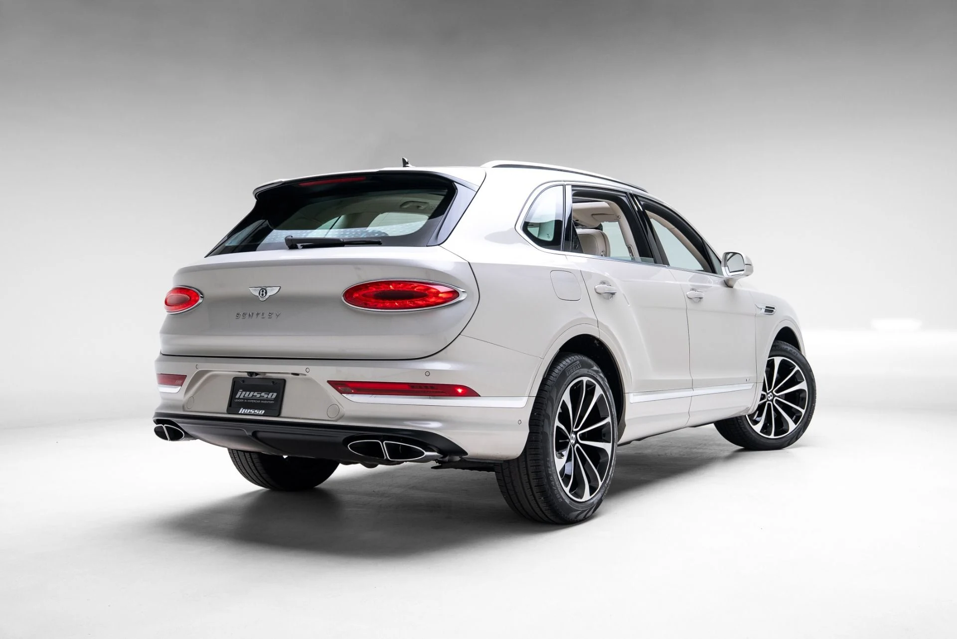 mph042_3074189493_Used_2021_Bentley_Bentayga_V8_1774990438_065c8140f5