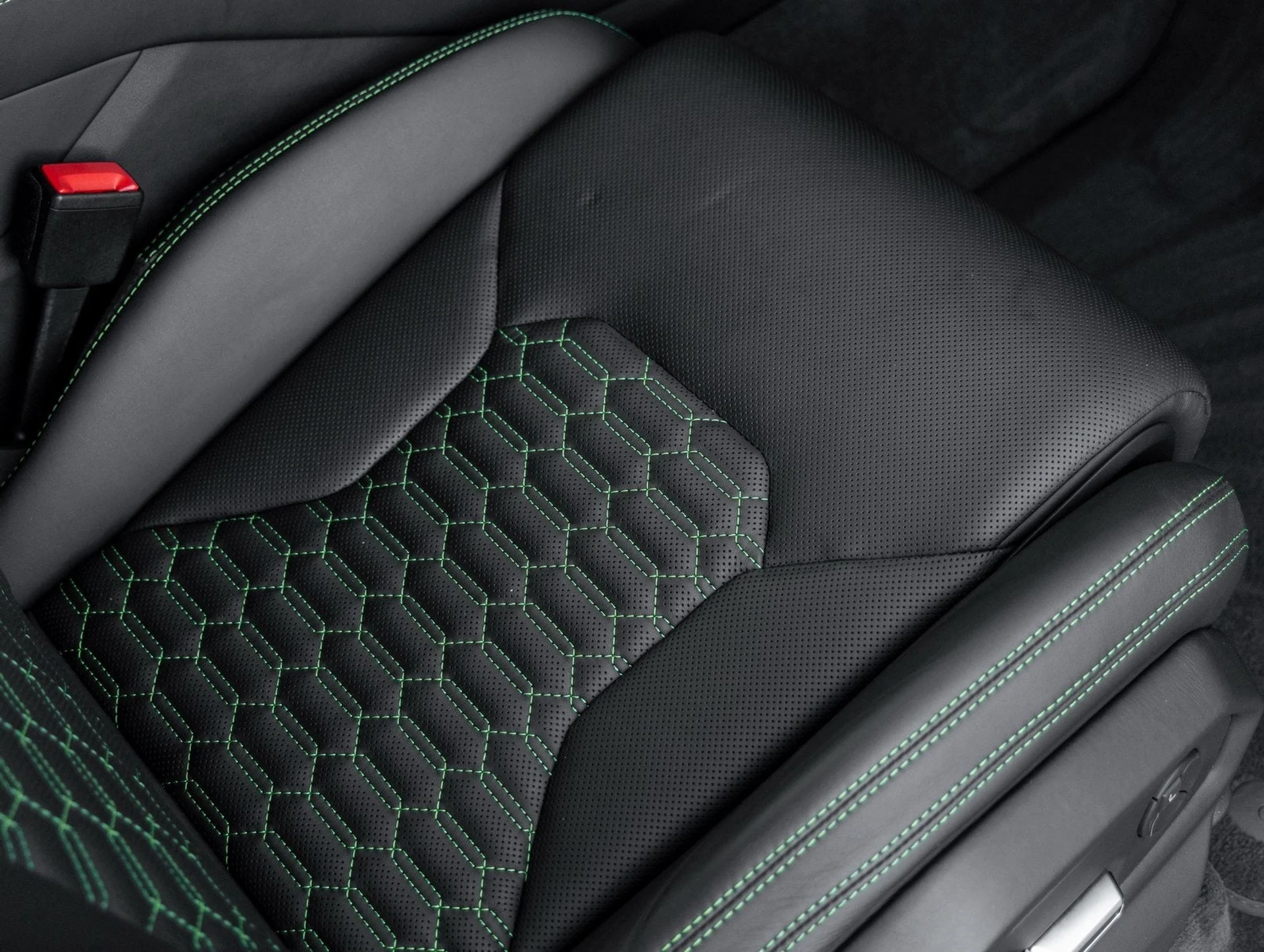 mph042_3075917636_43_310fed2dfb