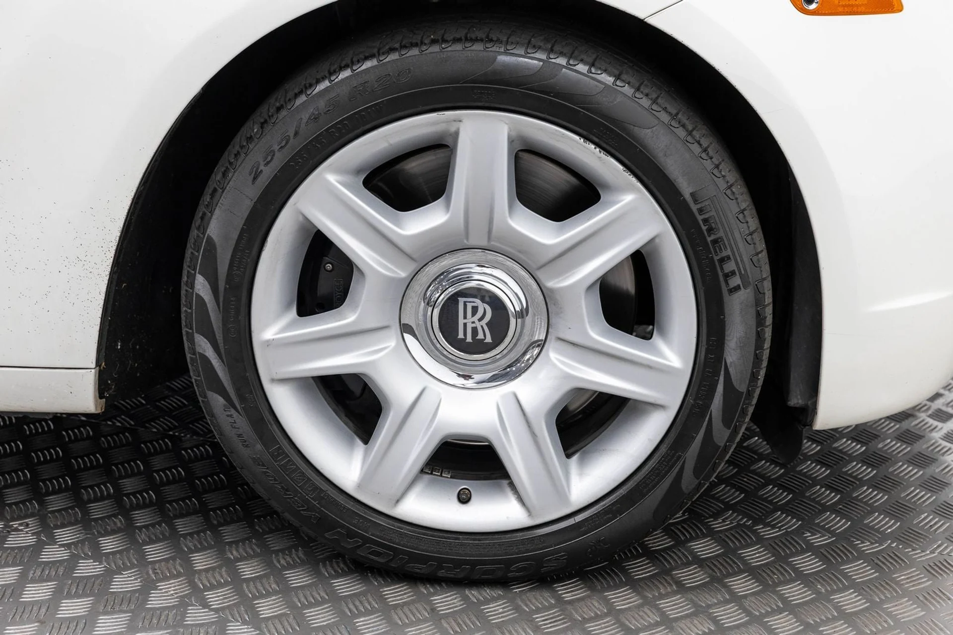 mph042_3095928774_43_c2e85d5b4c