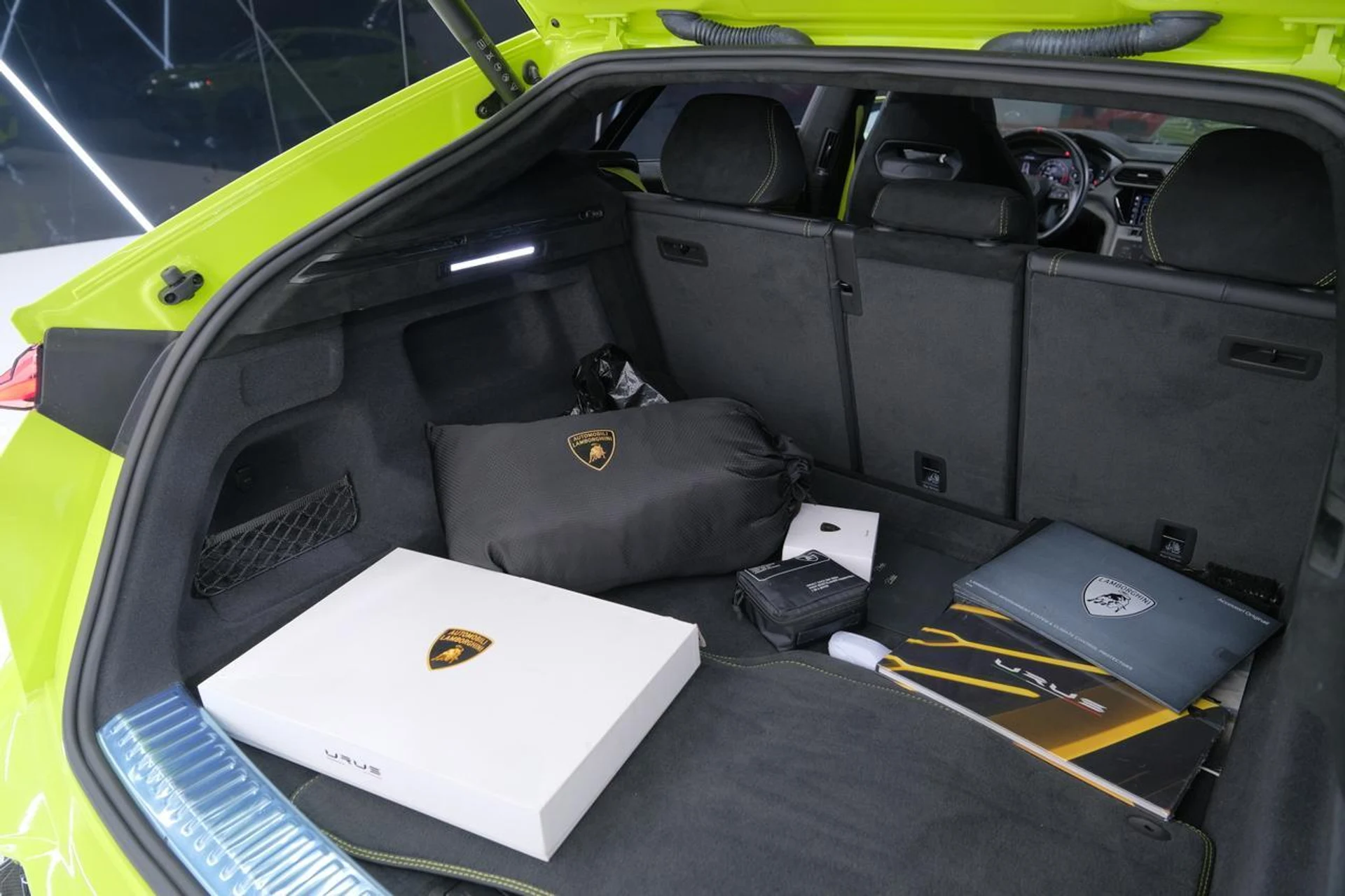 mph042_3115781009_c4662058ec0c2f17be40c649a1de8f47_17ed937179