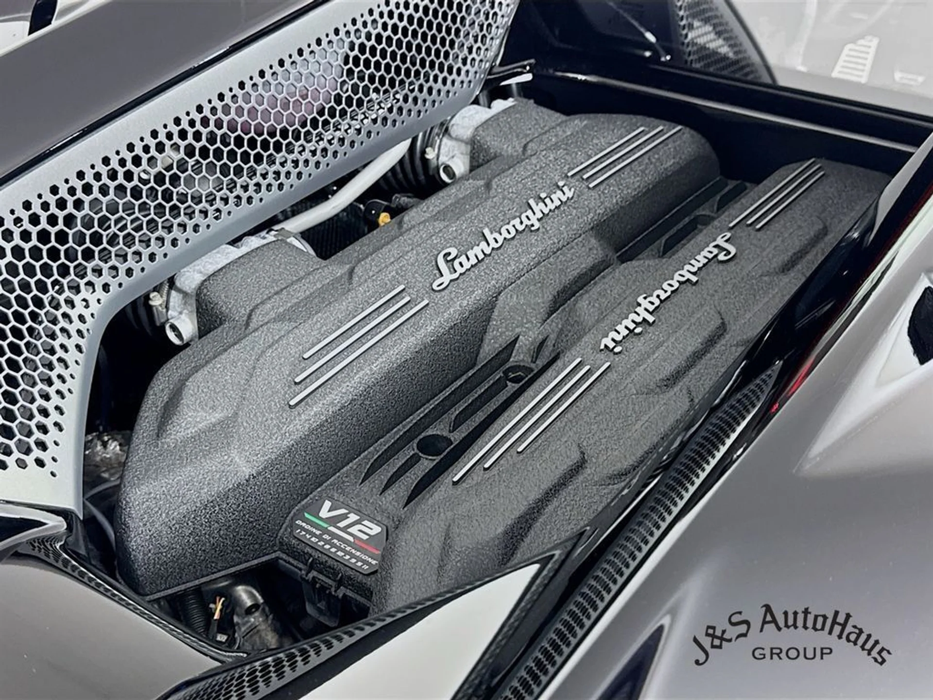 mph042_3115882305_hhul5tdmho3ha1qzictzqrvwuucw_1ff4f95475