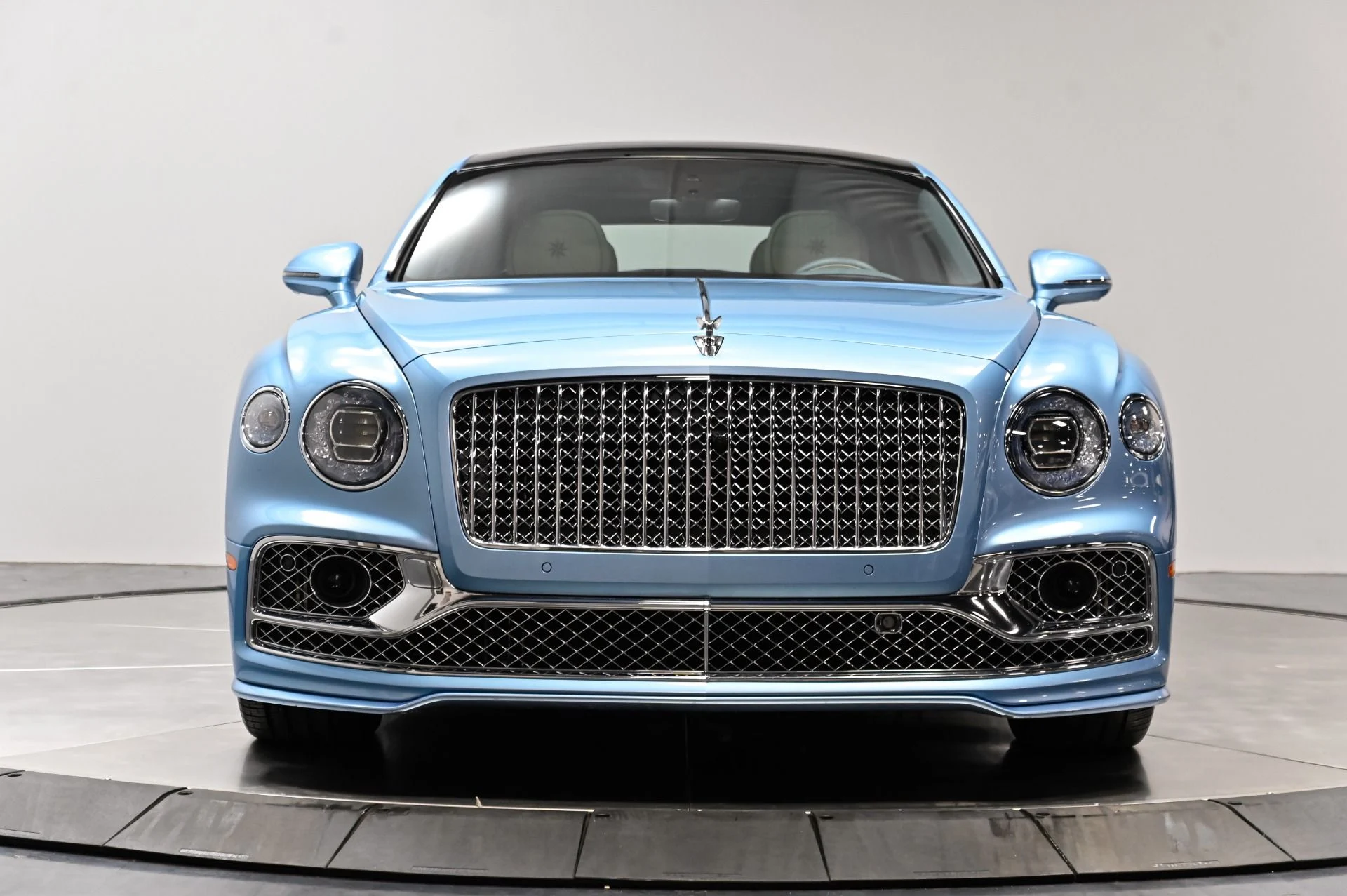 mph042_3117189661_Used_2022_Bentley_Flying_Spur_V8_1790876824_062e56abda