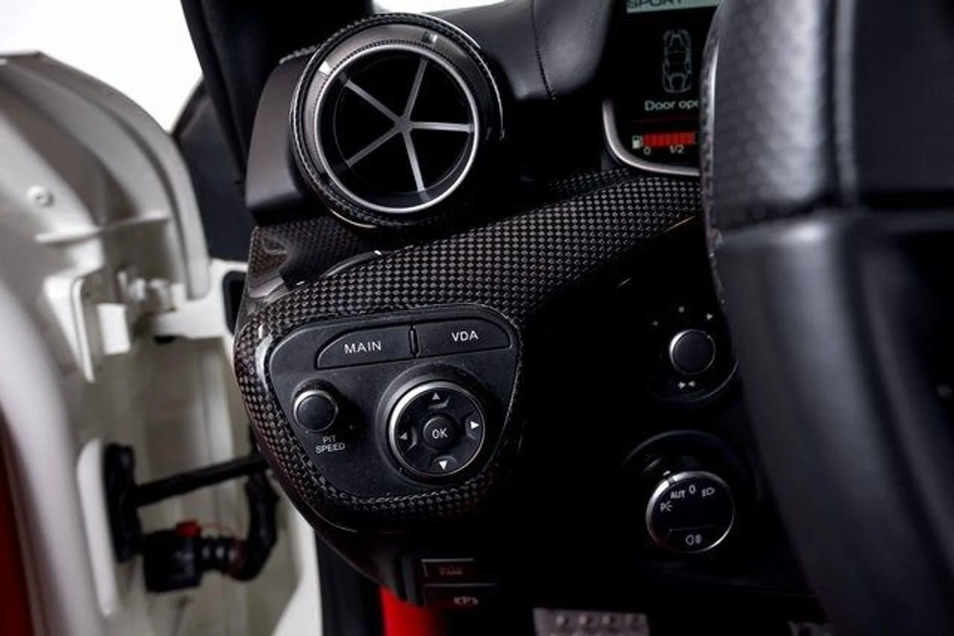 mph042_3127760818_510bbf78a47da59f03c2ff618c4d8a00x_60f1b660ab