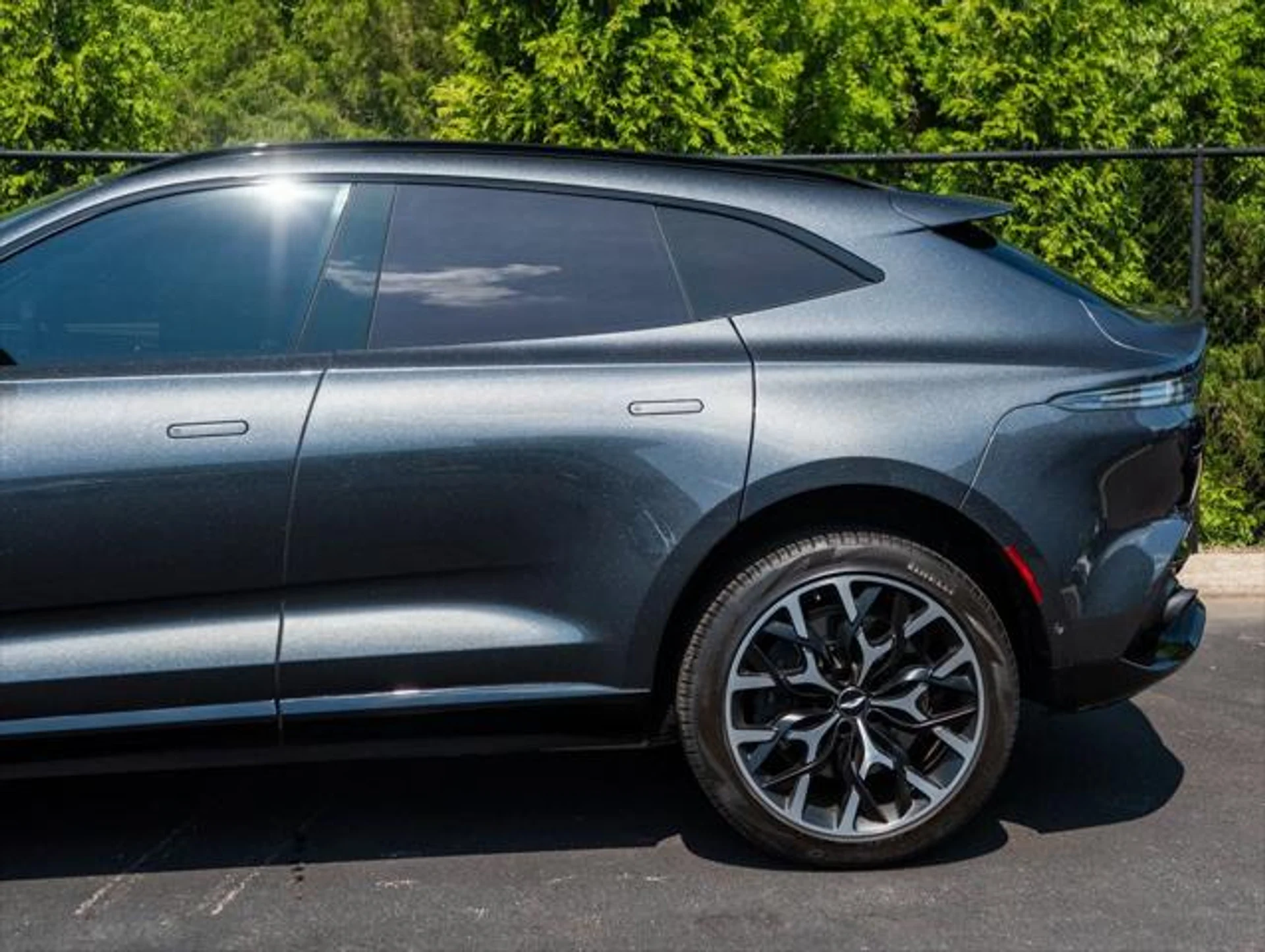 mph042_3130883481_198308011_62bbe0ec14573103c17ef9a7_89078450ea