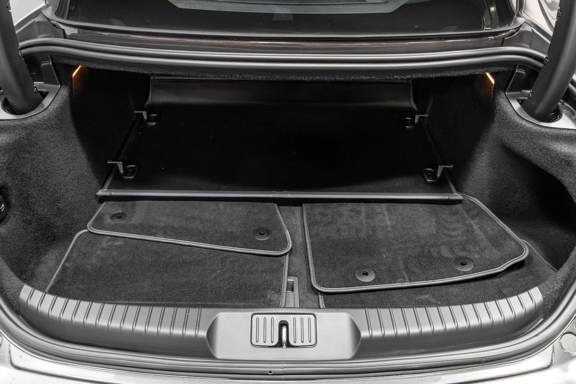 mph042_313236992_Used_2024_Maserati_Gran_Turismo_Modena_1769640081_a0cb36e8af