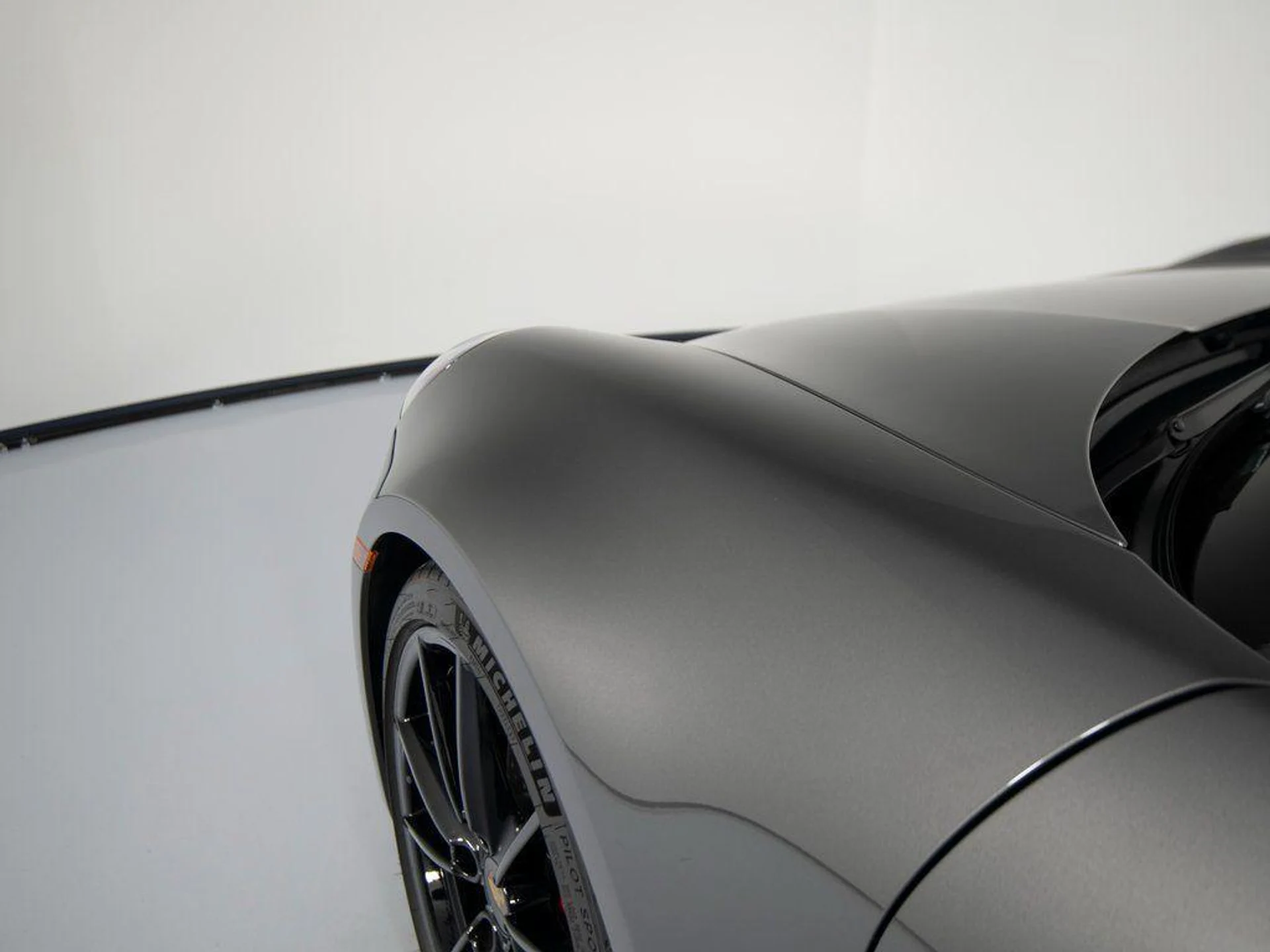 mph042_3132566414_Mli29_Yj84b_A4at_P_y_SKG_6j1n4c_1076689f47