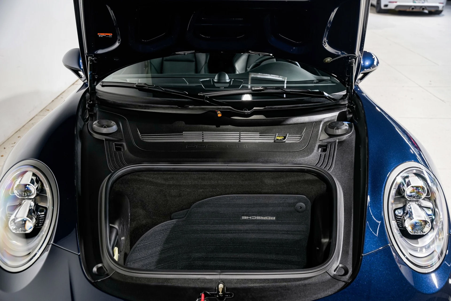 mph042_3135174992_5c555a94e34da217531d506d7ceff646x_ae17de3a0d