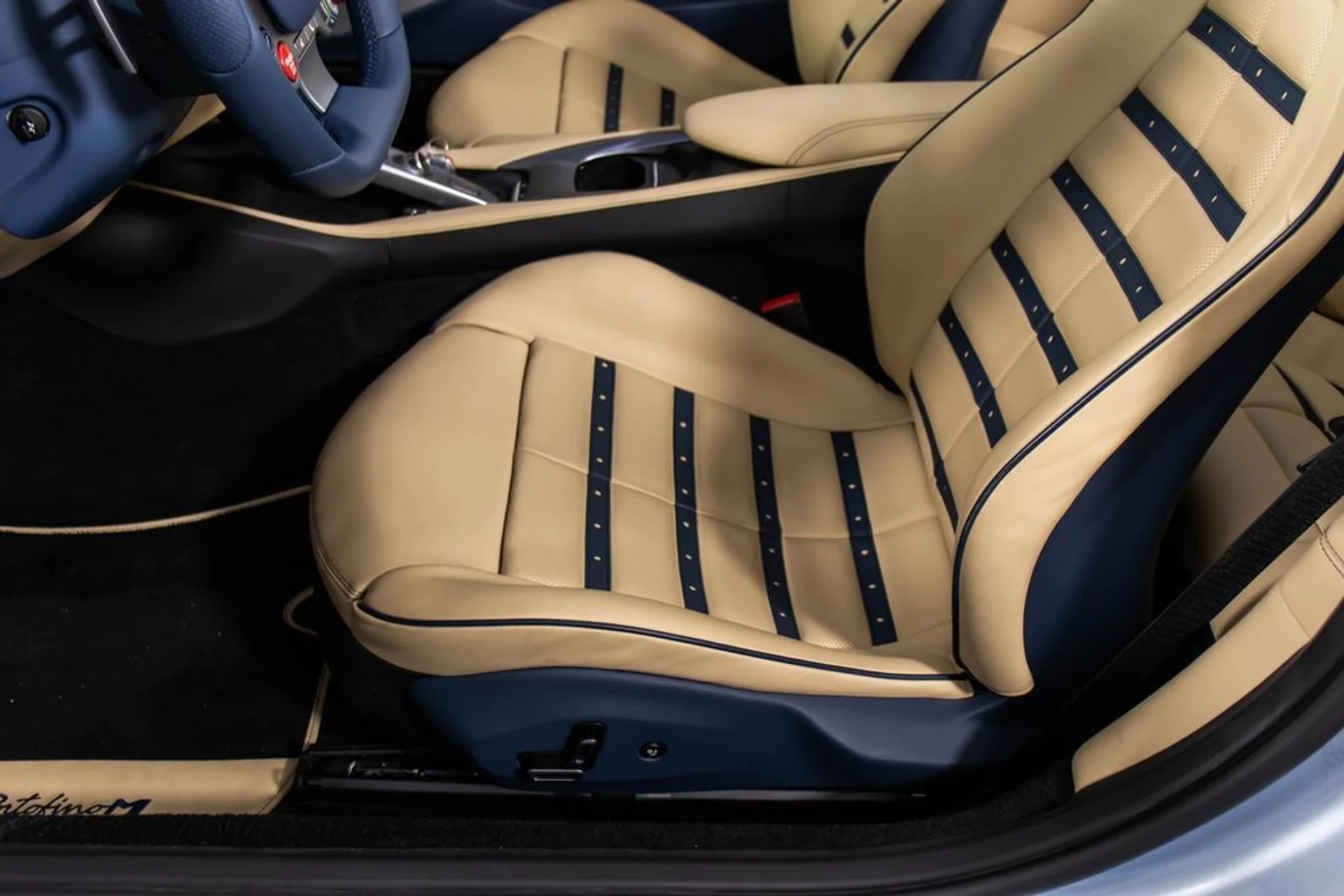 mph042_3135766657_b4f0e6dc16820cf2d630f03a2f1f160dx_936d731d86