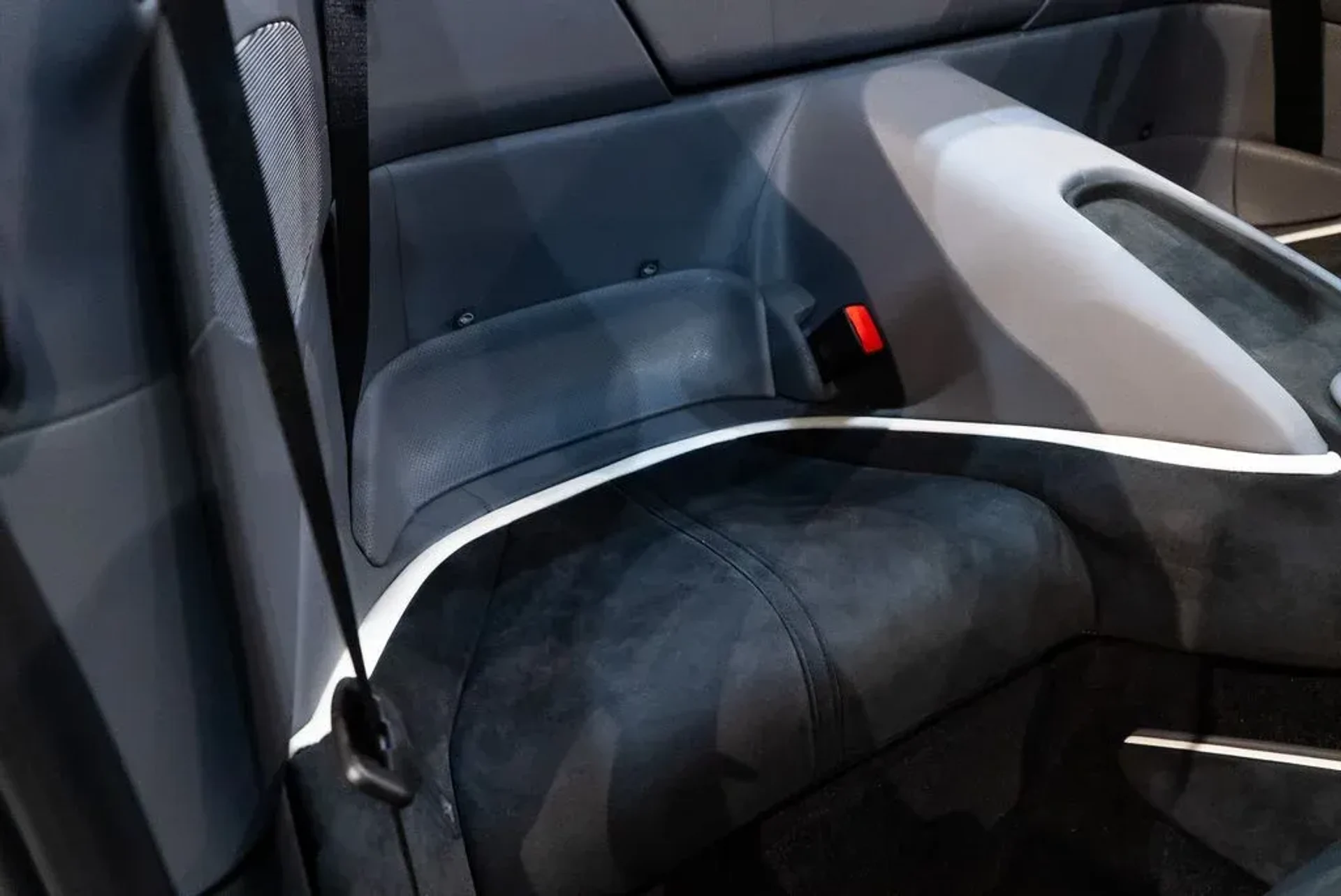 mph042_3137604002_726f759d5a7c19c67643945a884ae99f_137004ae65