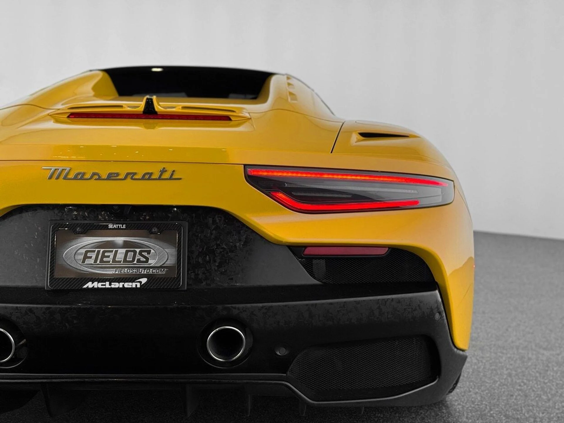 mph042_3153205354_2ab4e824b75acd259c09c03f255aedc6x_84625364f7