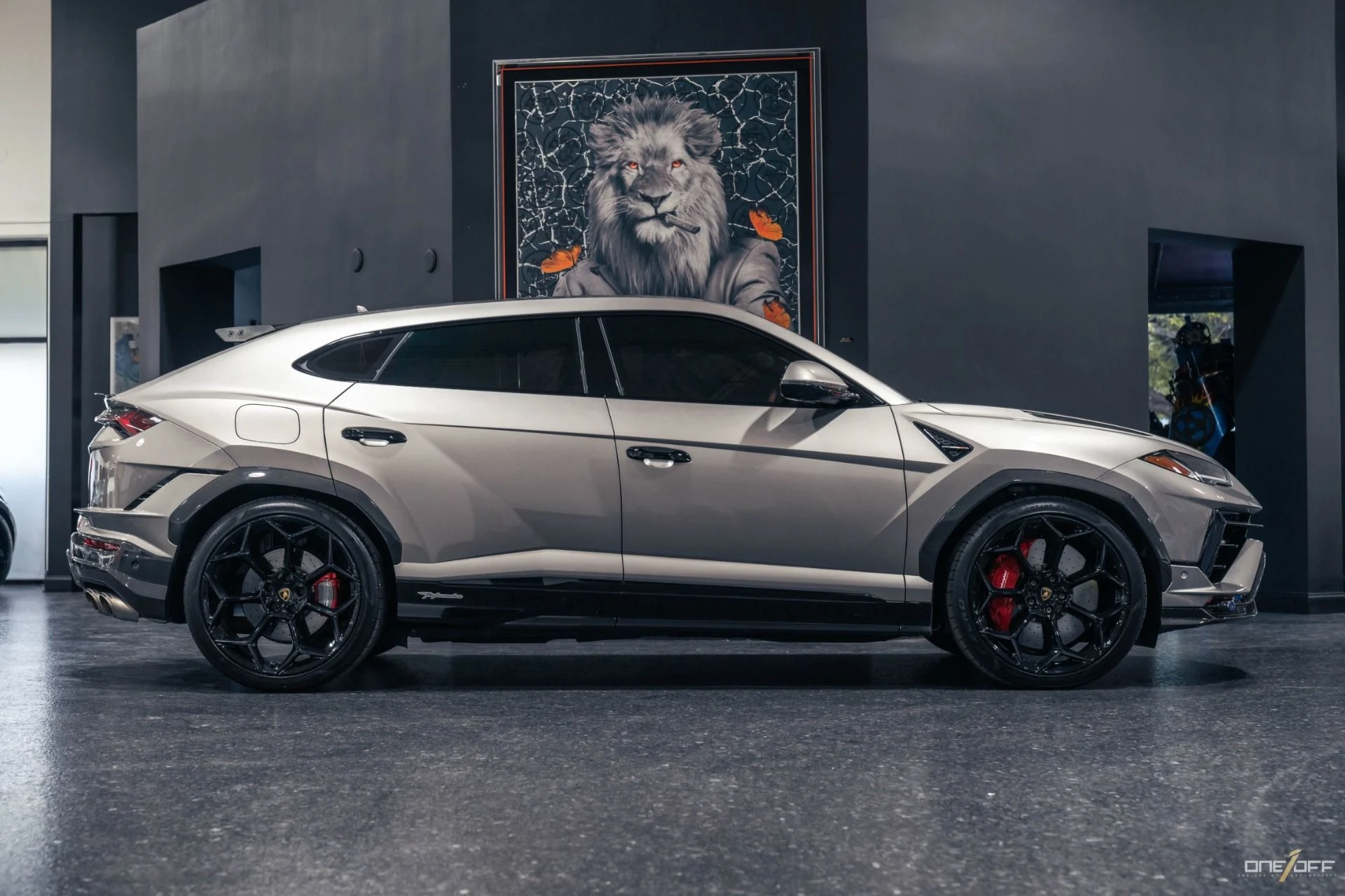 mph042_3161217284_Used_2023_Lamborghini_Urus_Performante_Ad_Personam_Grigio_Antares_OVER_60_K_in_Options_1777567366_2363bed672