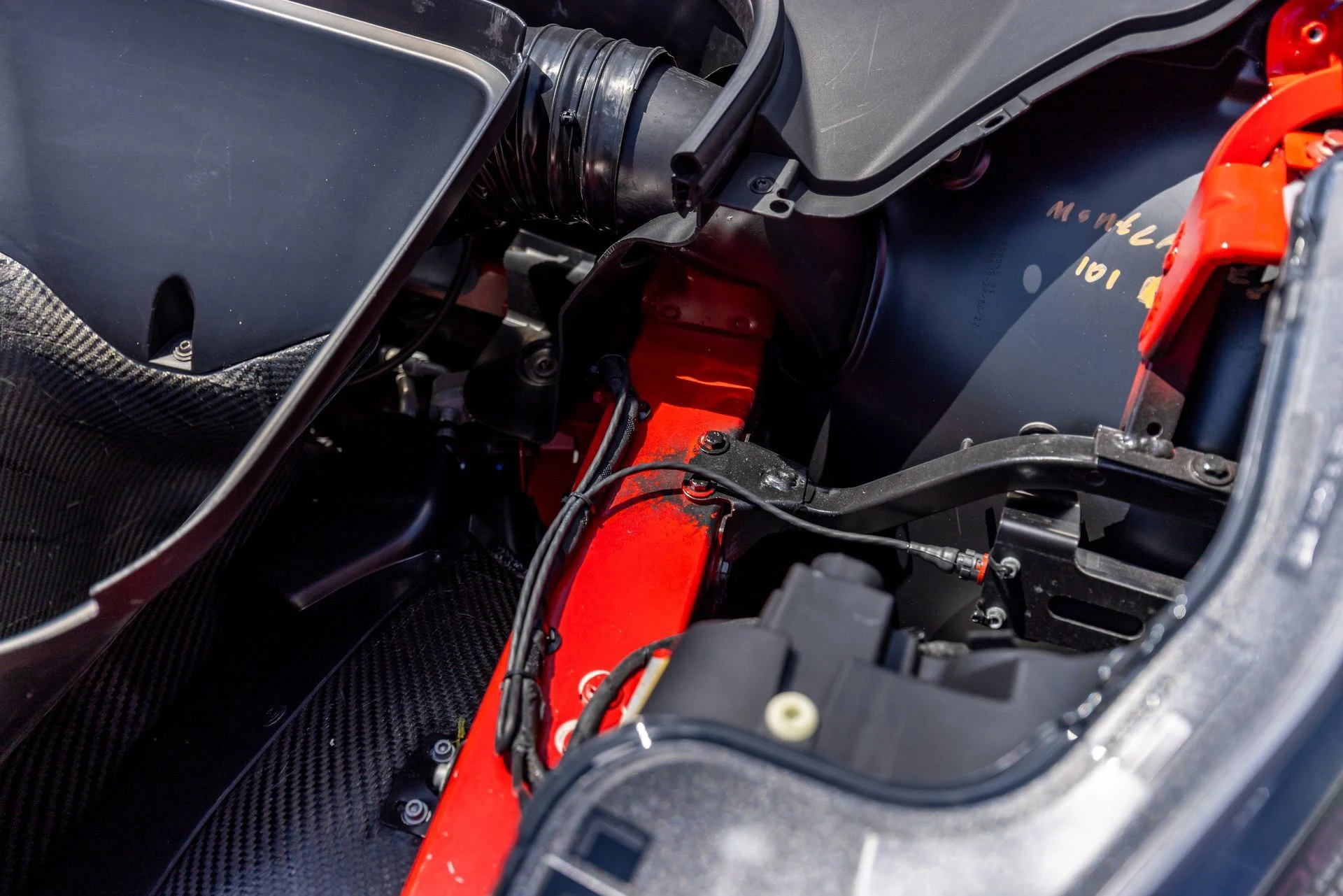 mph042_3167257012_a415940cb1744b6b8942a6a233c95059_b3b2df452d