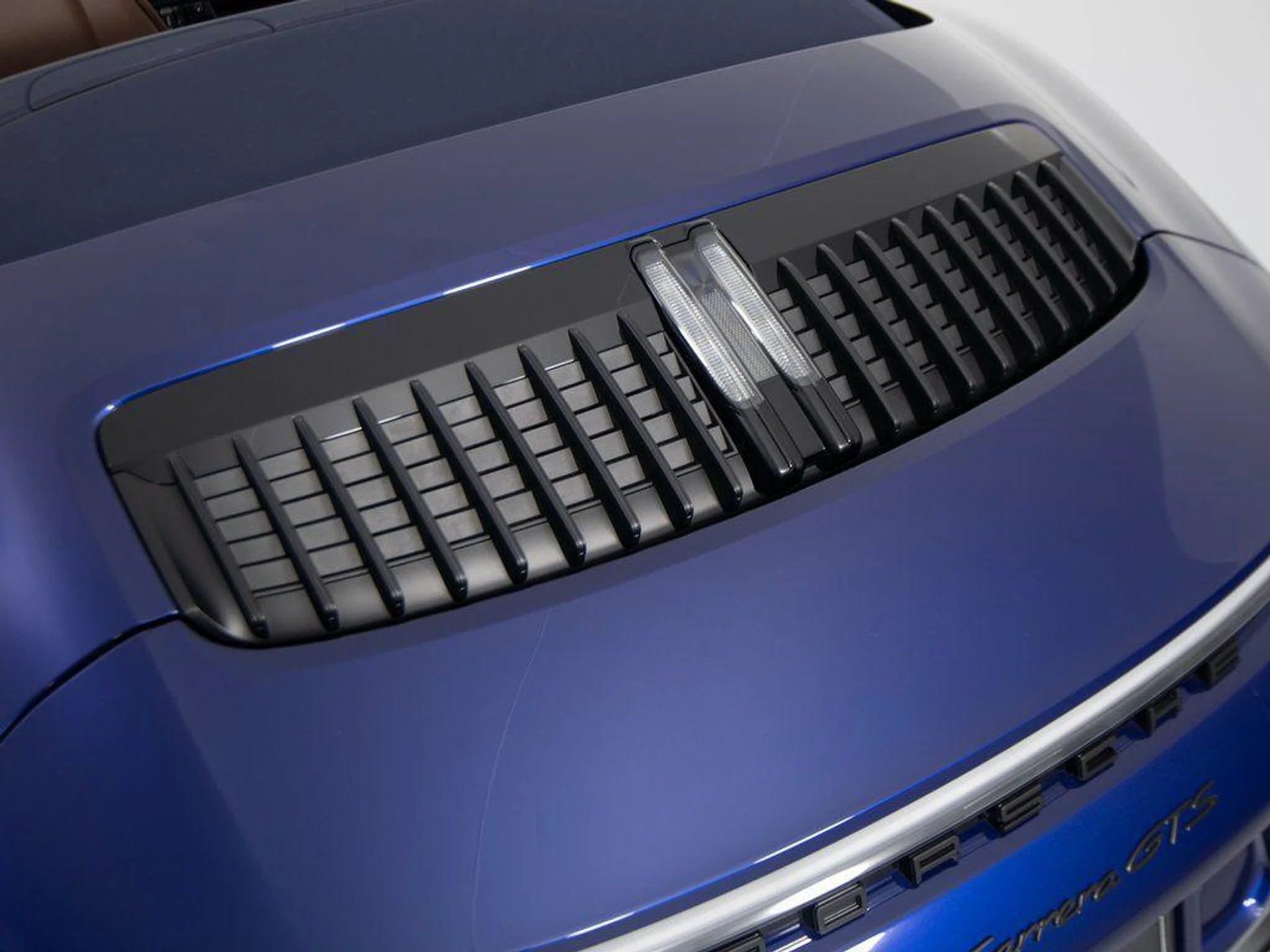 mph042_3171191741_H_Lw_H6_Xs_Uv_F5ui8ygz_Oc_V0wp56_CA_e25de009ac