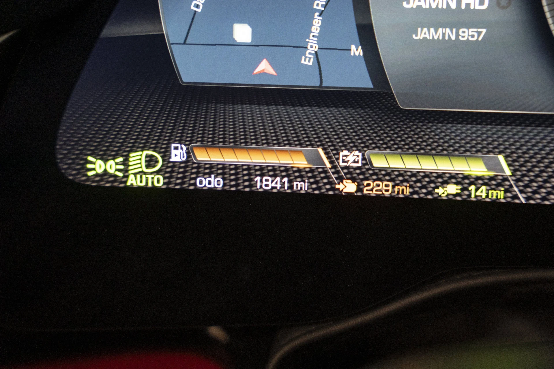 mph042_3174600542_0eb89943bdf84a69b5964d2e7ae767a0_c604060bd4