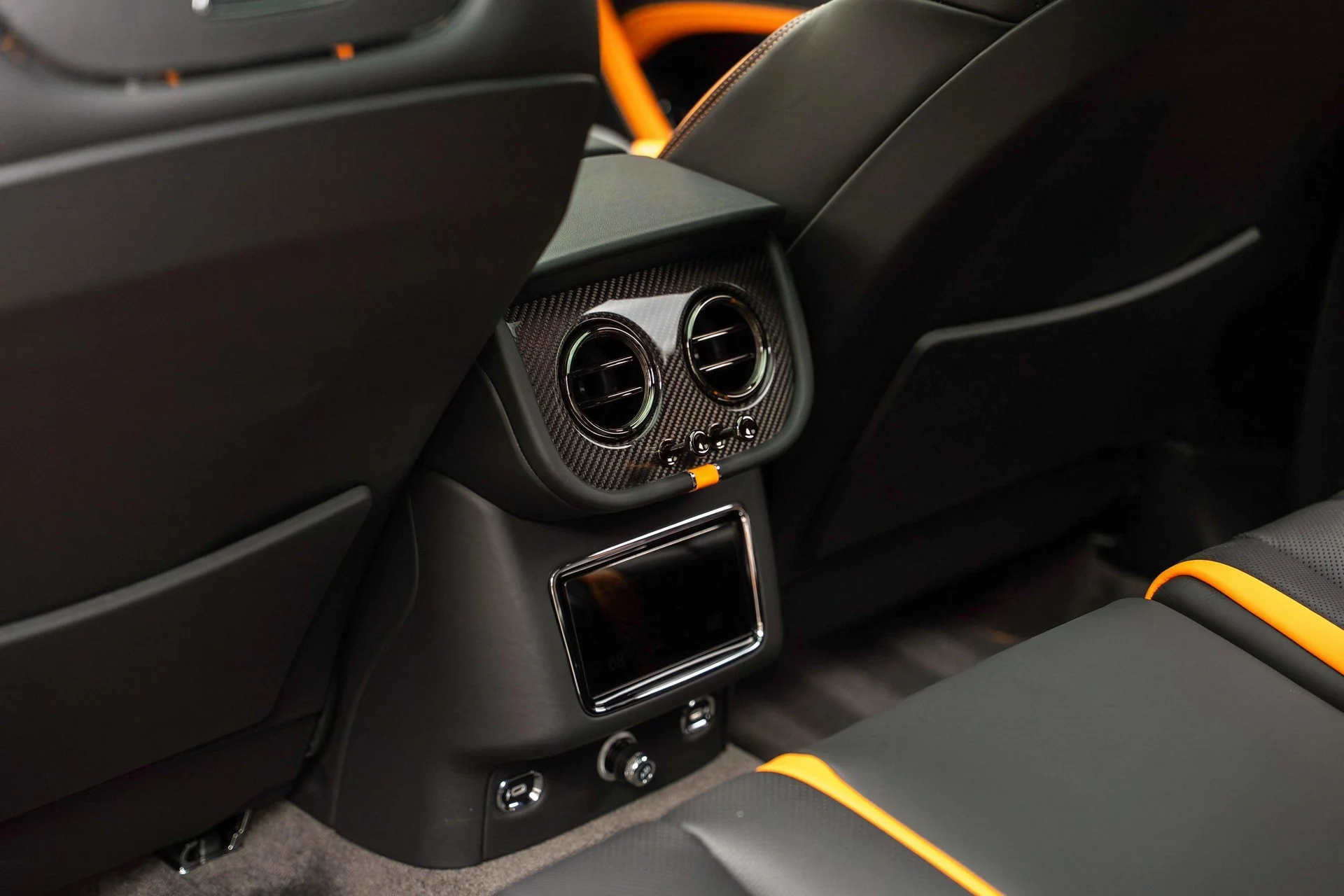 mph042_3174702393_481316810_696731b706313b069d563bd5_04813a5023