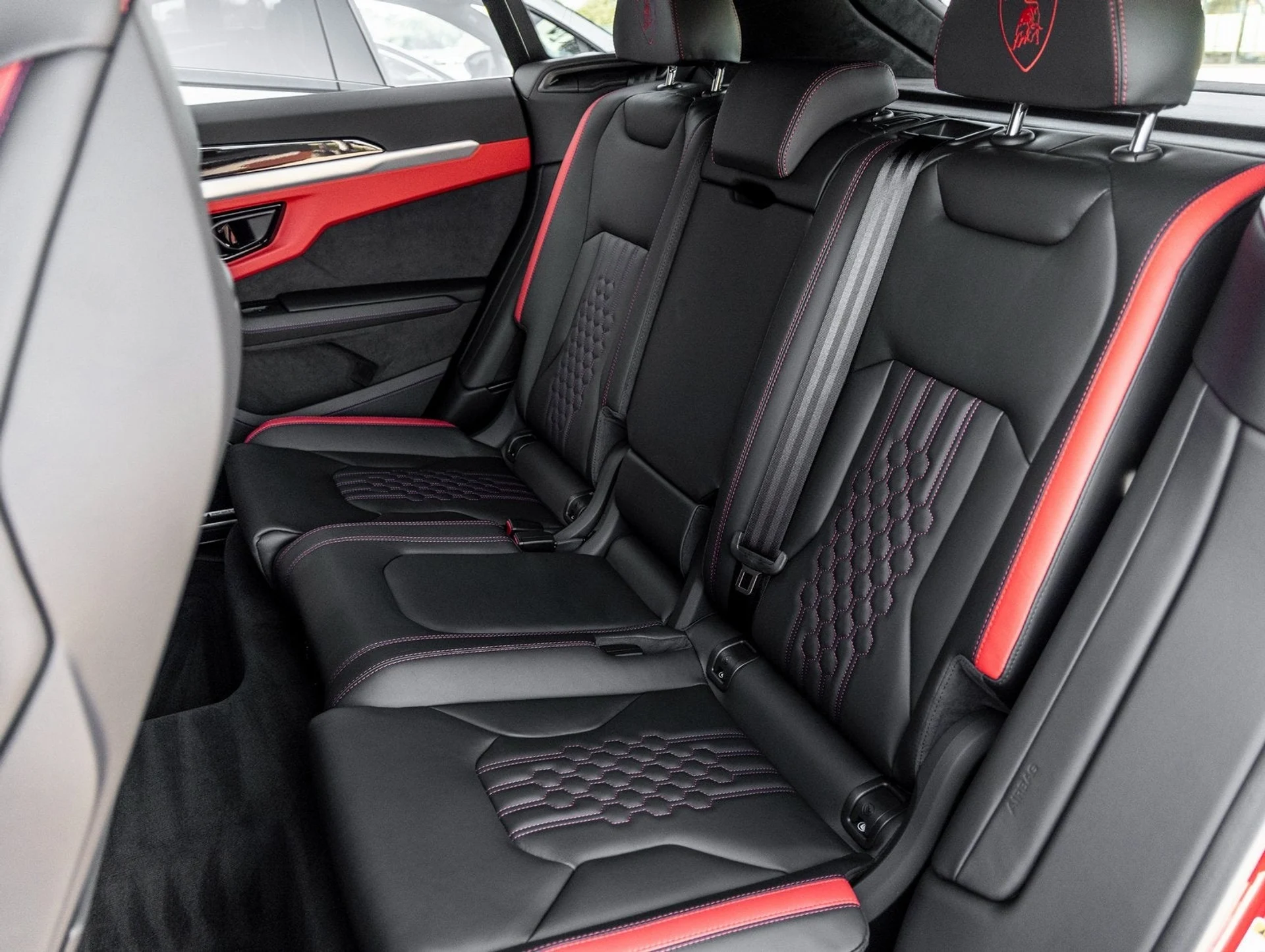 mph042_318175620_43_7fc7f9da79