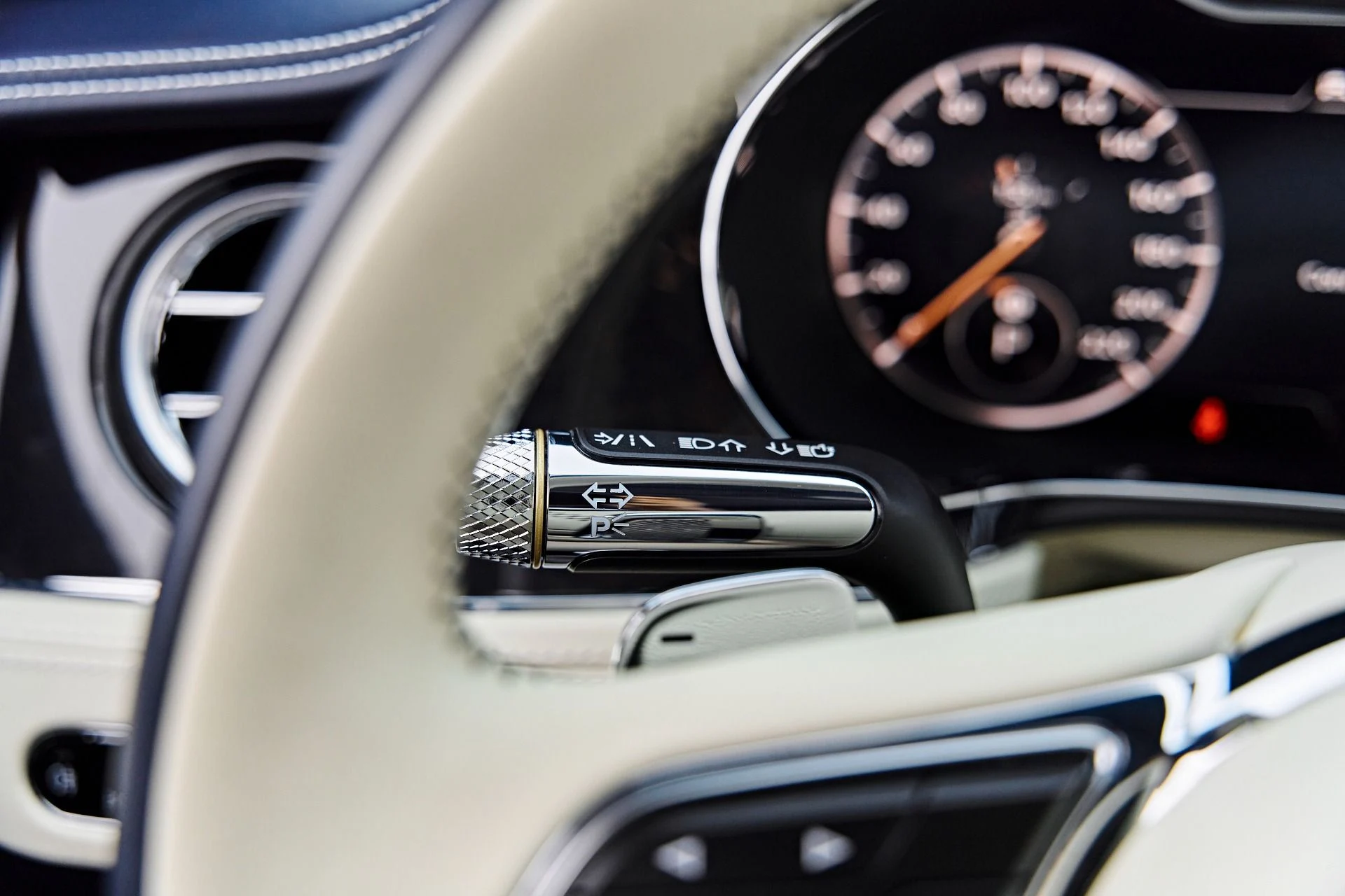 mph042_31869099_Used_2022_Bentley_Continental_GT_V8_1790367743_fff530f09f
