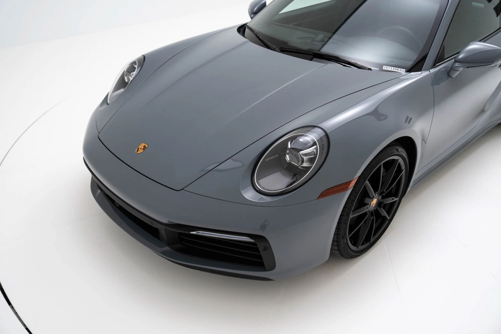 mph042_3213308928_Used_2024_Porsche_911_Carrera_1774628151_64802c9d96