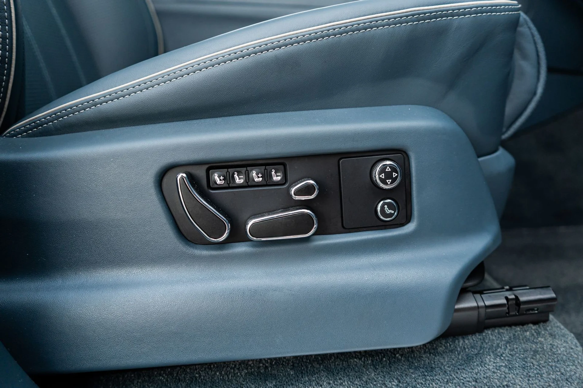 mph042_3215886813_6453bf94_c36c_4f3c_bede_f0740bf7c987_ac7ced8873