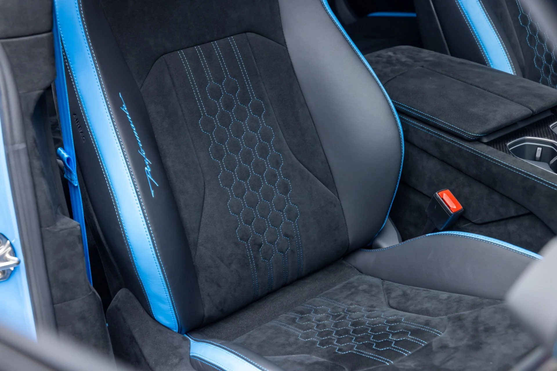 mph042_3216373831_13287_p43_l_1b5e90ceba