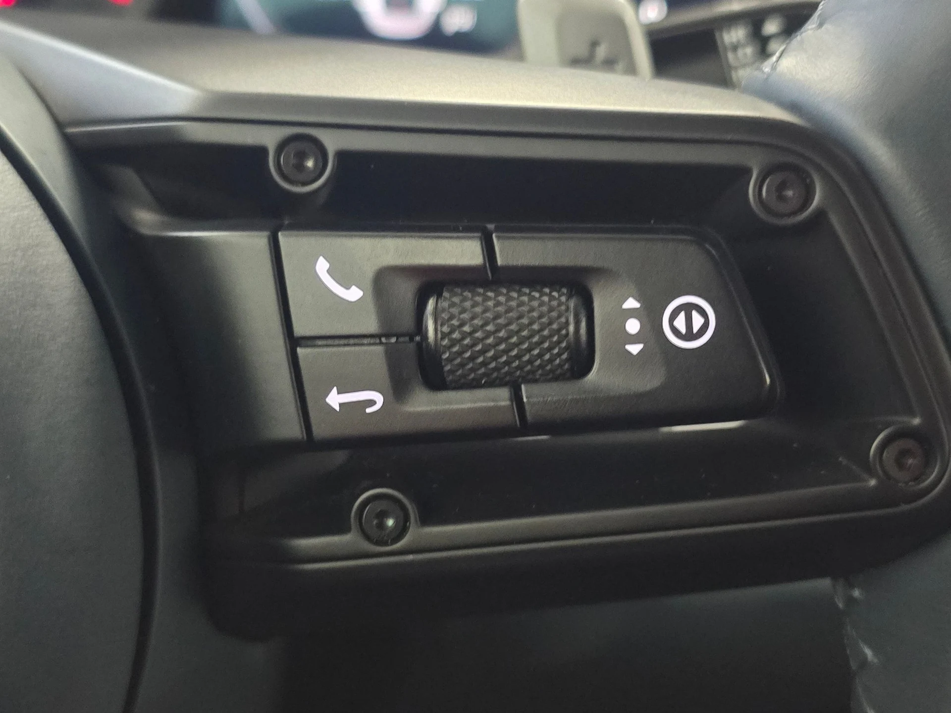 mph042_3216831253_497a91bba2882eb8c56161e16b55c479x_e131a321b9