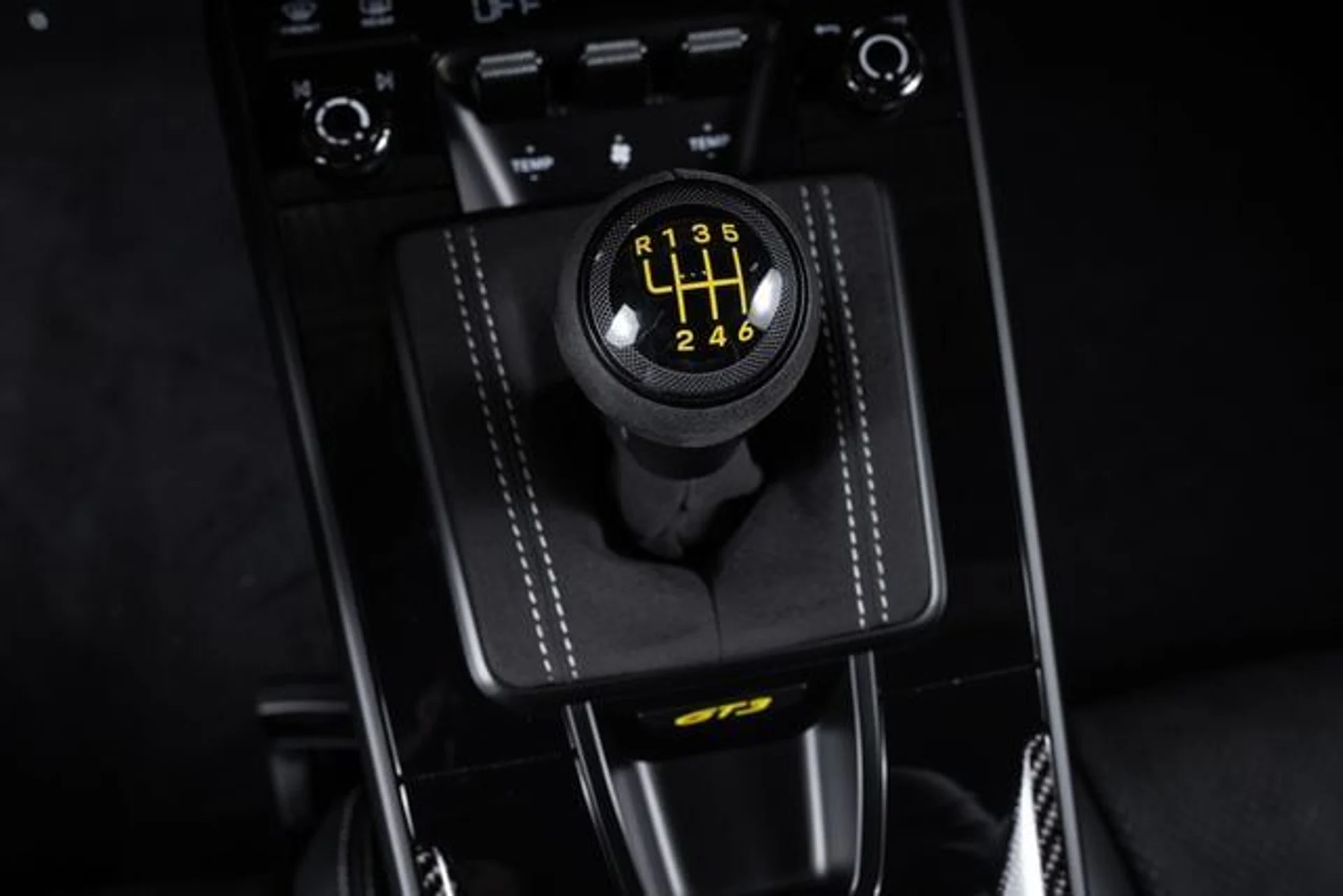 mph042_3223900969_cfc71cfd5372fd145df4f7f7ce82e4acx_254d840690