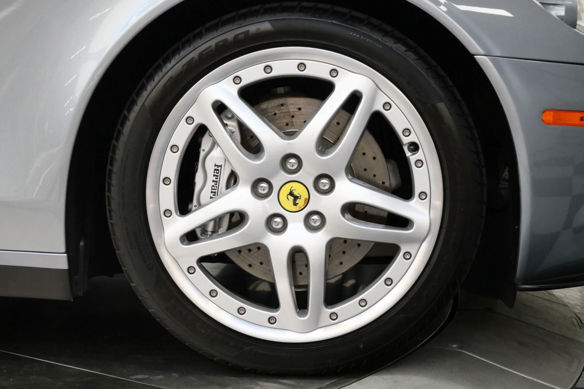 mph042_3230823570_Used_2005_Ferrari_612_Scaglietti_1756135330_b0a5fae5b8