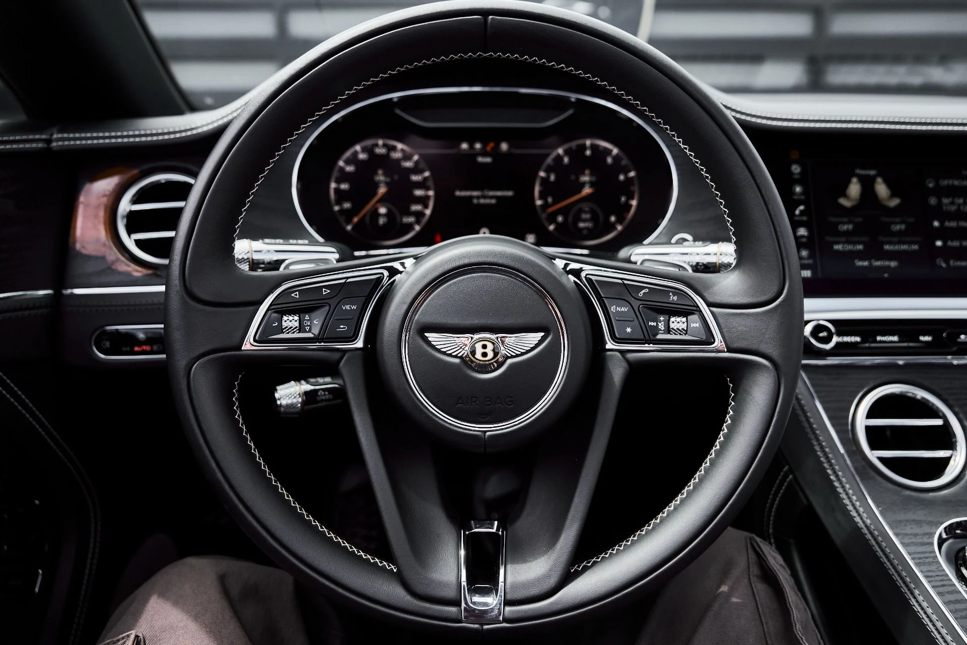 mph042_3267585190_Used_2020_Bentley_Continental_GT_V8_1777078780_438a166731