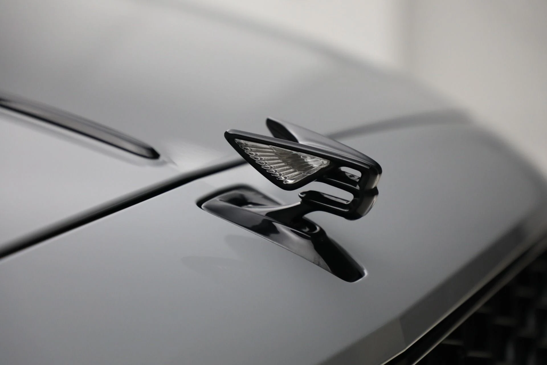 mph042_3274161692_New_2025_Bentley_Flying_Spur_Speed_65f3cbfe0d