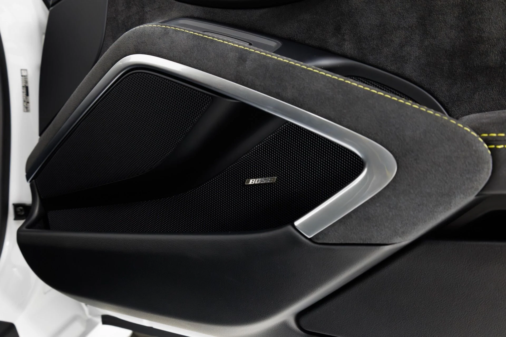 mph042_327459660_Used_2018_Porsche_911_GT_3_1782317505_1120847777