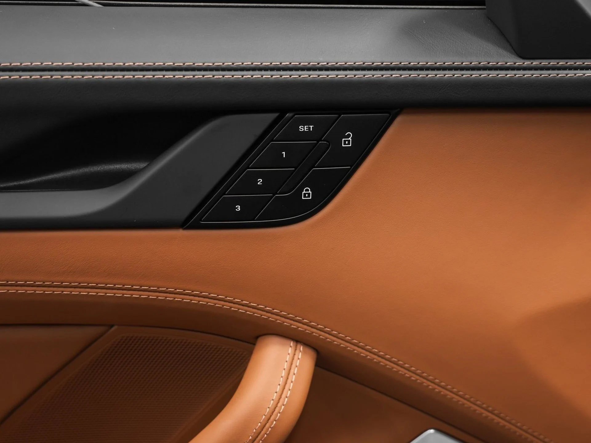 mph042_329115623_43_e3defb1460