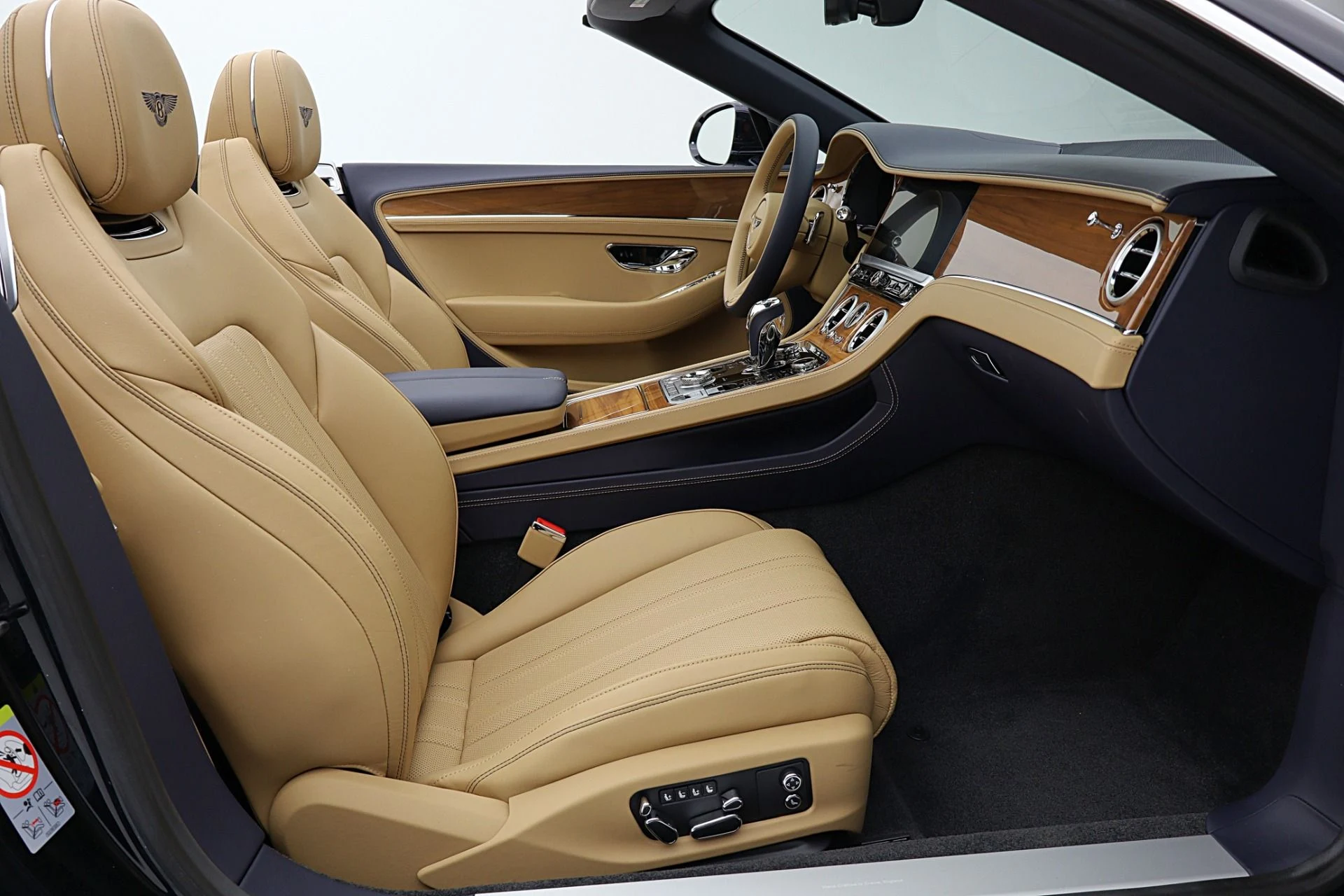 mph042_3318082654_New_2026_Bentley_Continental_GTC_b9517b8de5