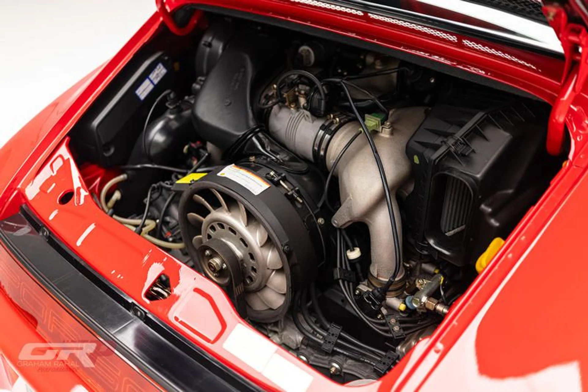 mph042_3319890616_5456_B1_B3_E15_B_459_A_83_F1_C01_F4_C5_D774_D_75263322fc