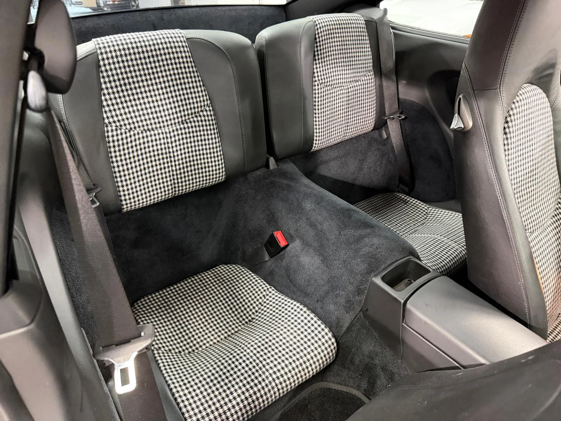 mph042_3323897650_Whats_App_Image_2026_01_13_at_5_42_11_PM_43_2e8e52c77d