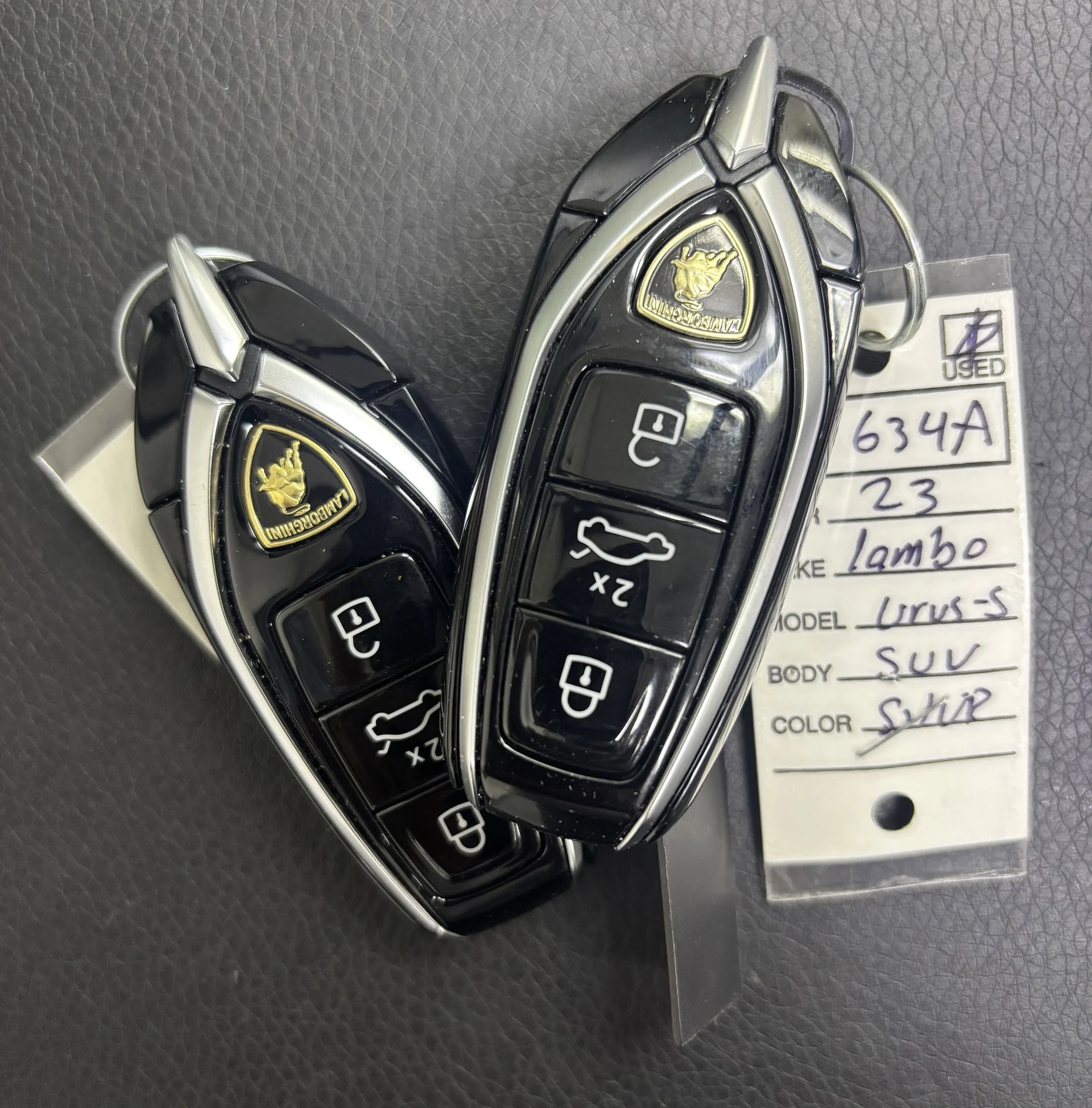 mph042_3327034631_0722c2c733fd408fd8da8ee3c623c673x_d20d87d0da