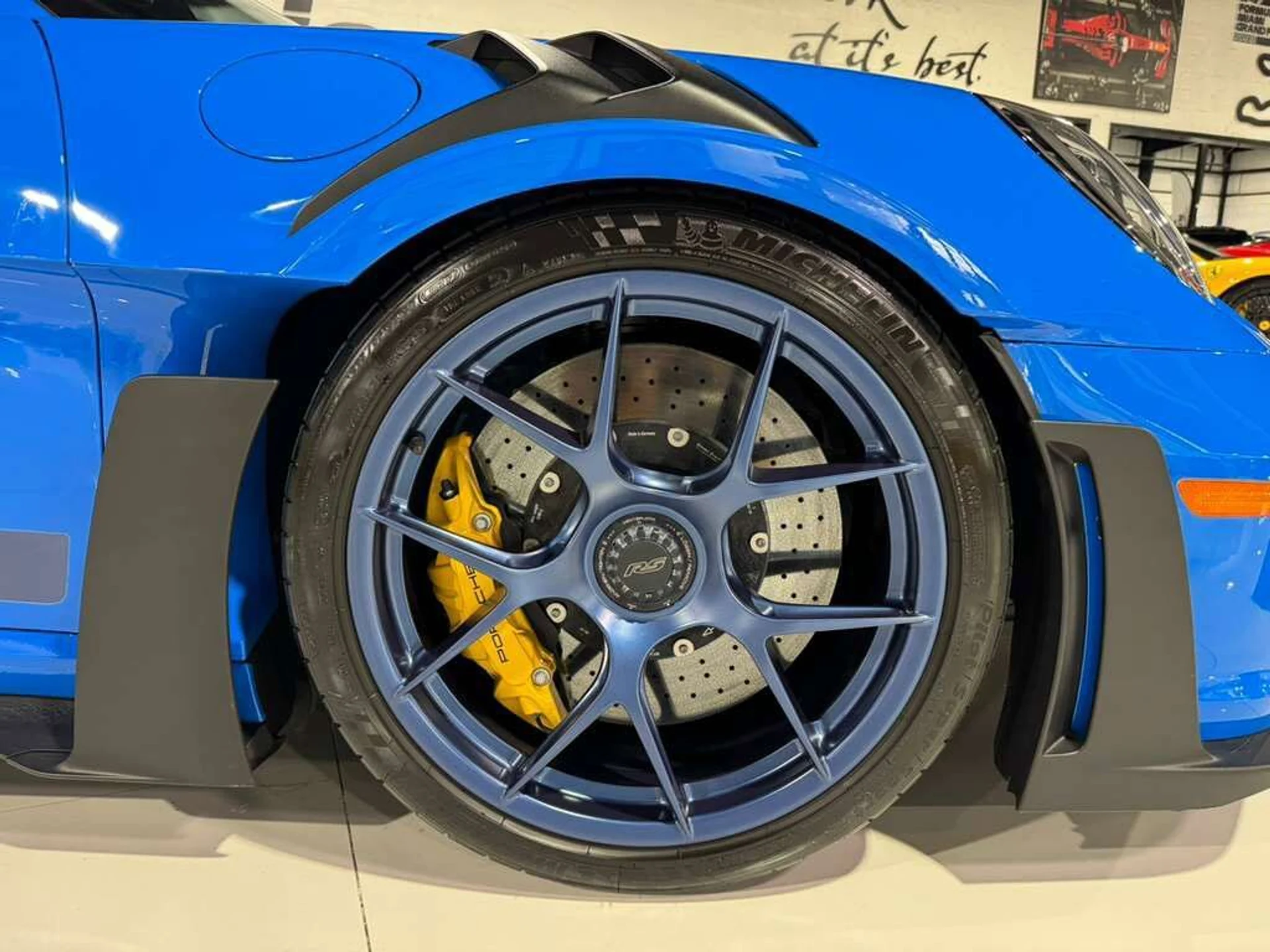 mph042_333052155_1b7e6282754a7ac1042ee46680b9c93b_4d80457031