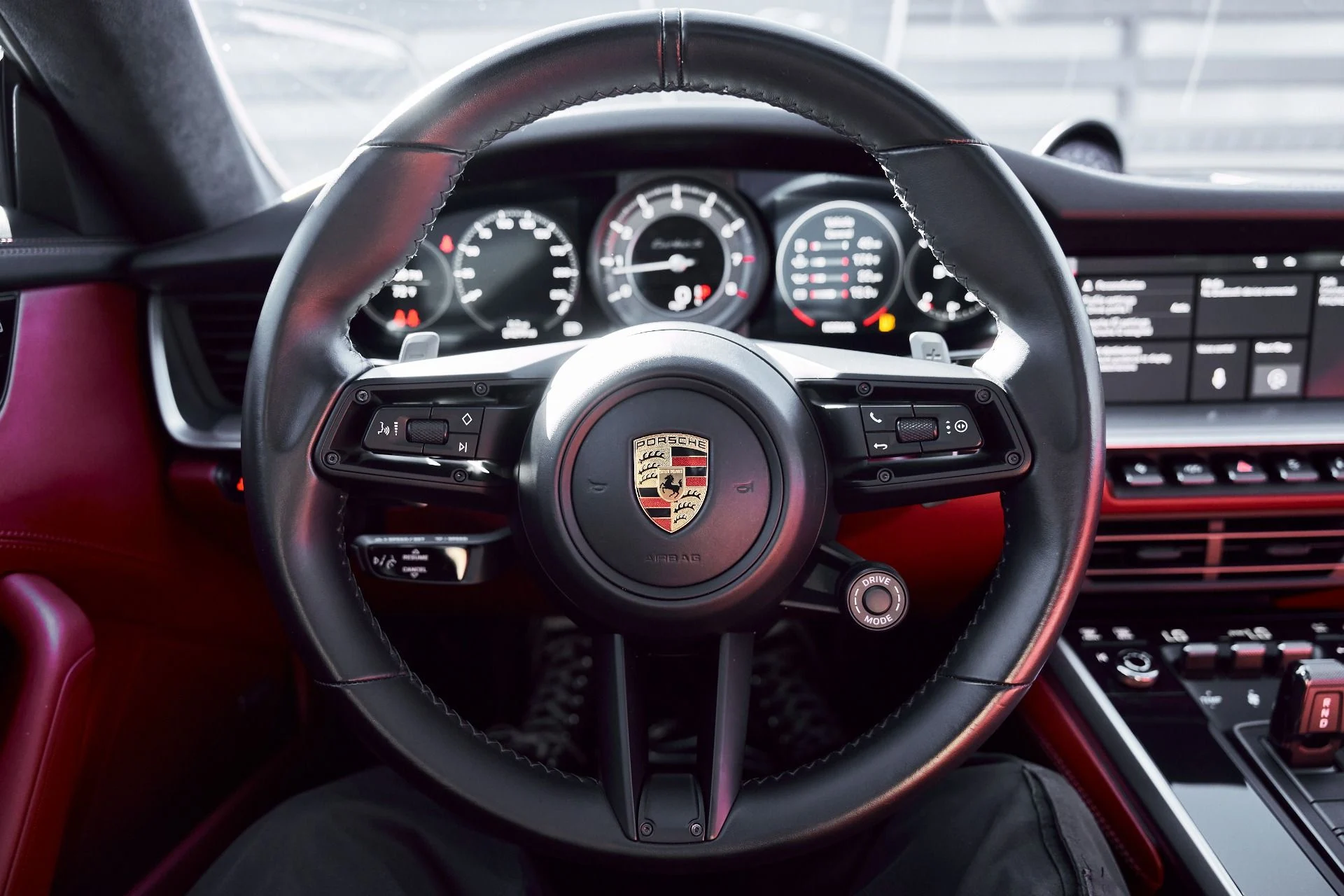 mph042_3336880196_Used_2021_Porsche_911_Turbo_S_1773694249_6f43327224