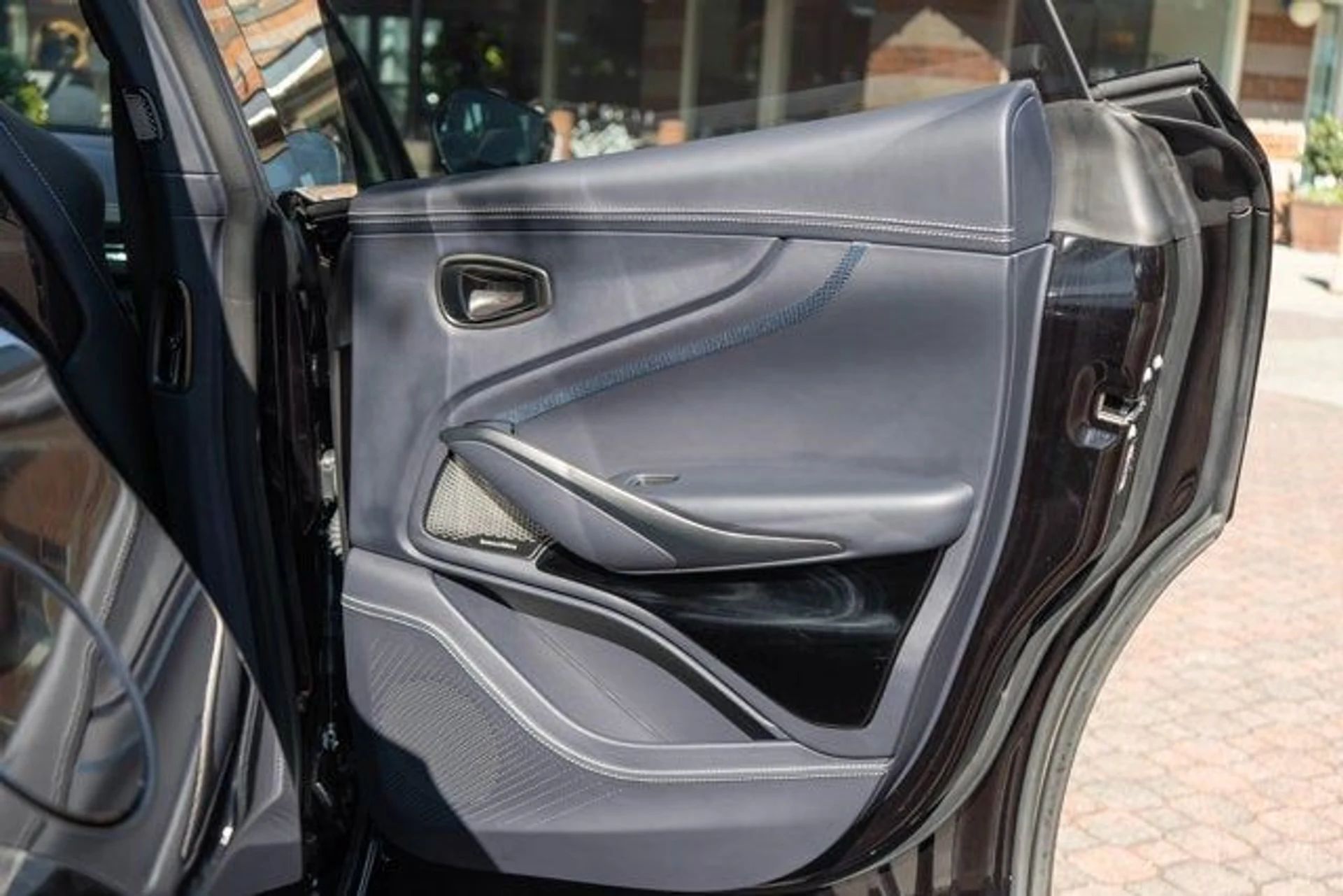 mph042_3346619831_43_67c109506d