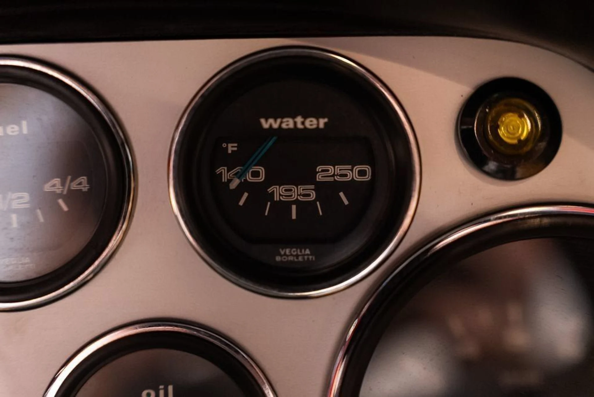 mph042_3362103544_b99b71a2c2e2571aabe9a53597515824_741e53b949