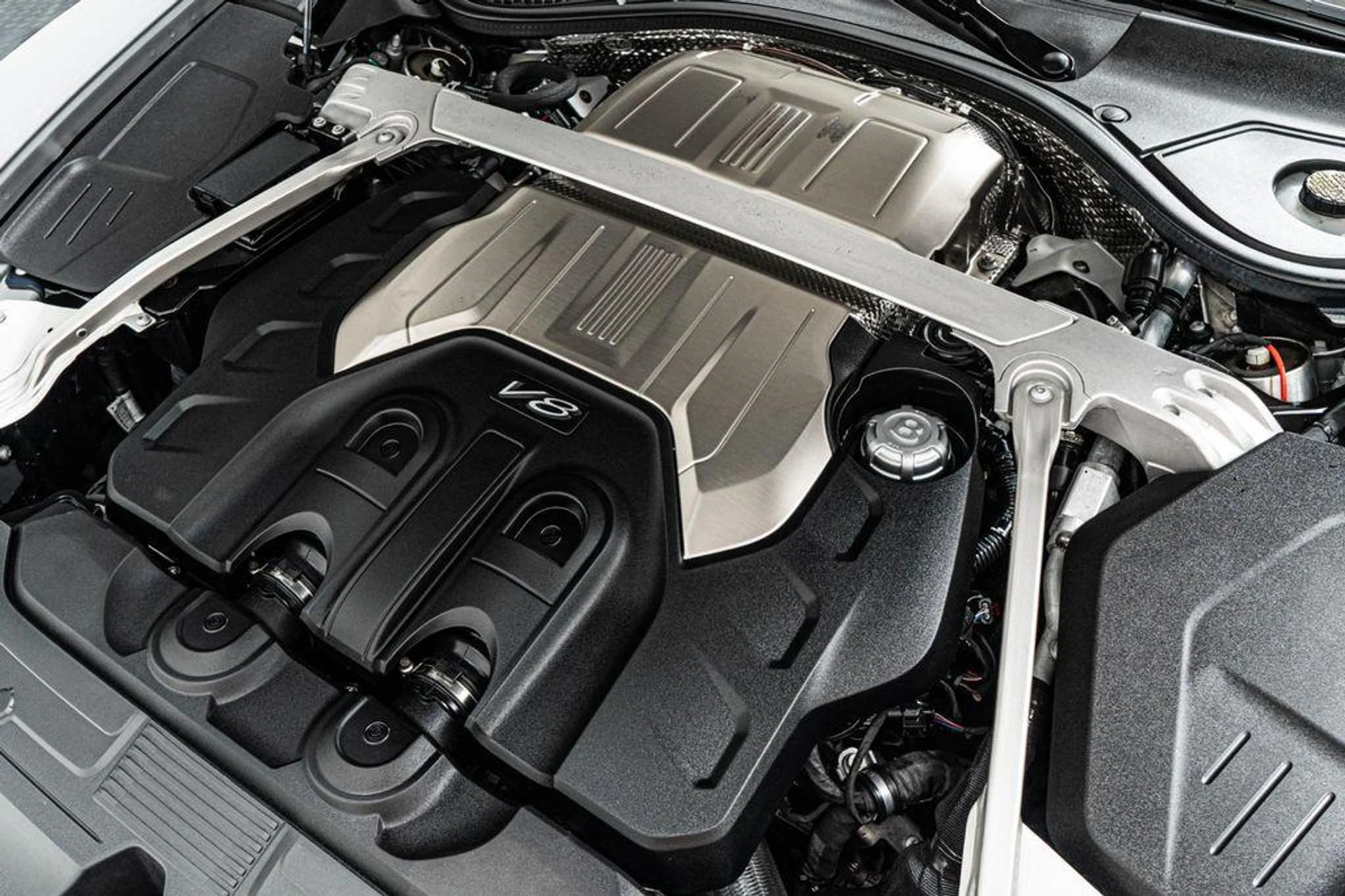 mph042_3369160029_mm_3_M_f_B_Kvf9s_VJGVV_Jh_Lsbkl_AA_d409810abb