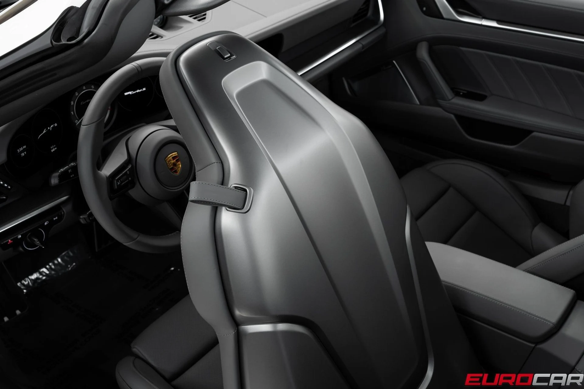 mph042_337019047_image_43_7b1489339e