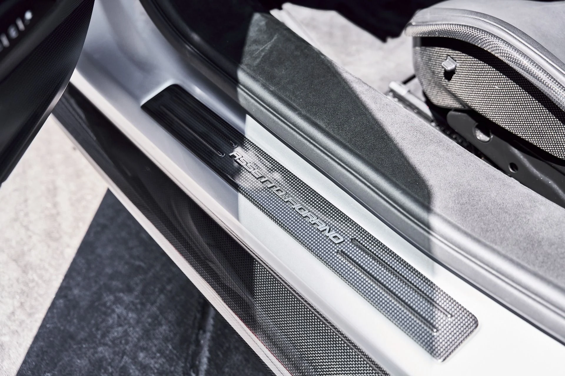 mph042_3378028534_Used_2022_Ferrari_296_GTB_Base_1776124646_3d6204f97a