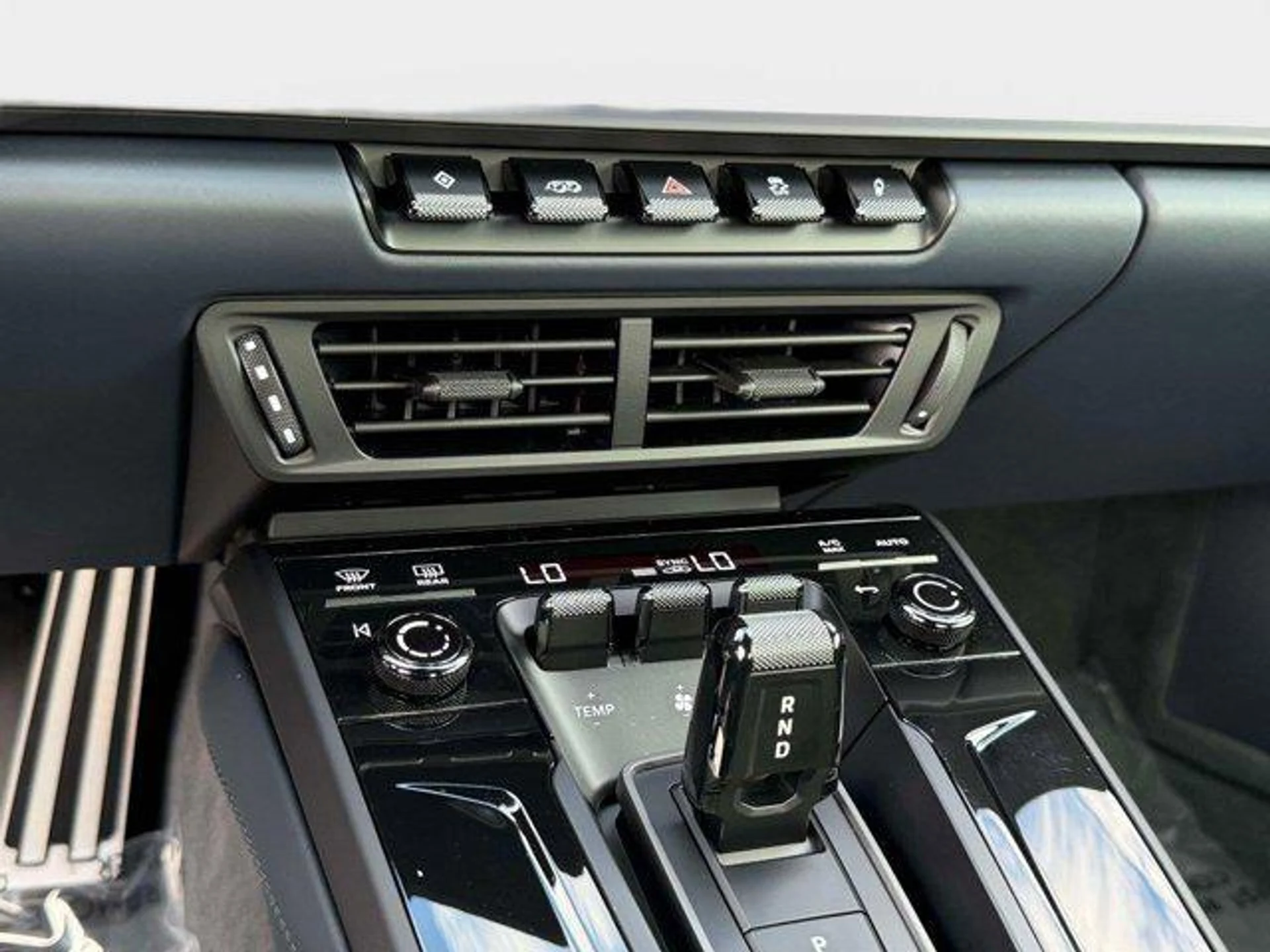 mph042_33878014_t1k_Sdsq_Efixu_Q8_U_Tq8_R0_Gw_B0gzk_d54d3af215